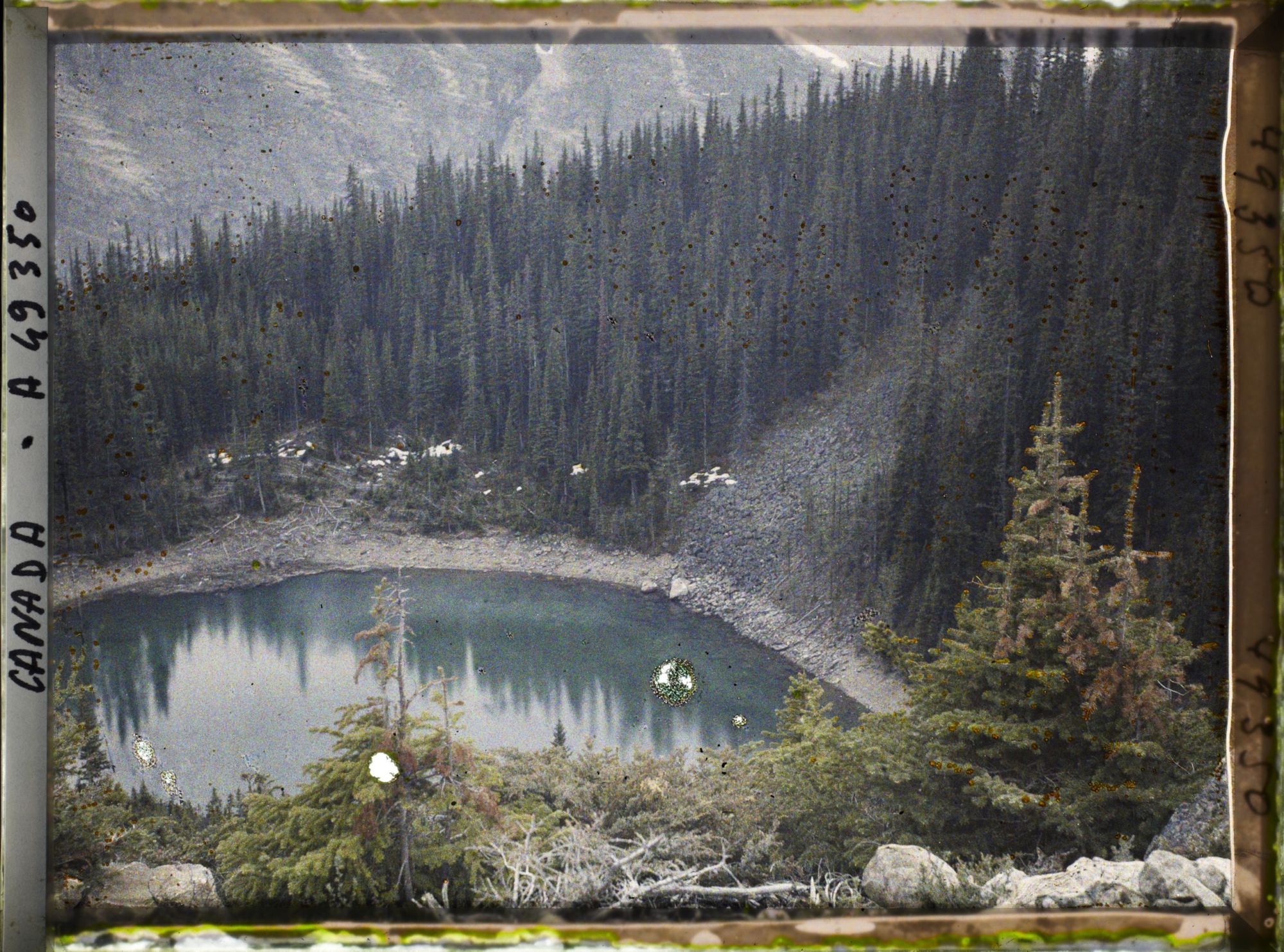 Image représentant Canada, Lac Louise, Cuvette du ac Miroir