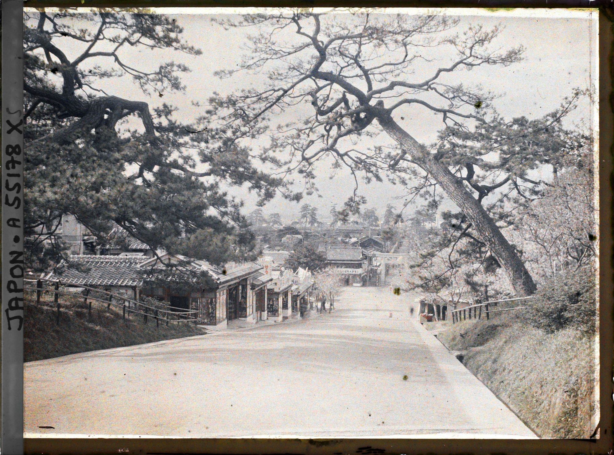 Image représentant Quartier sud-est, aux abords du temple Kiyomizu-dera