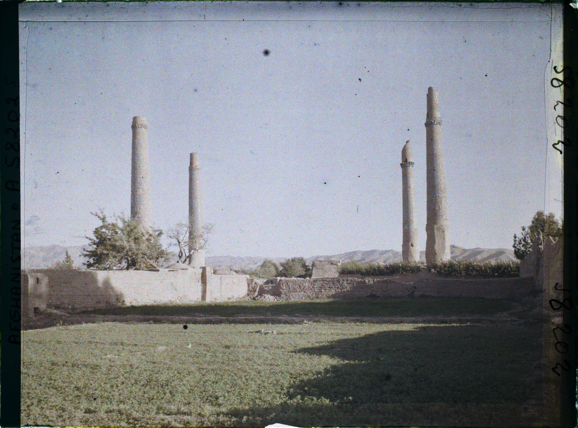 Image représentant Afghanistan, Hérat, Les quatre minarets - Est -