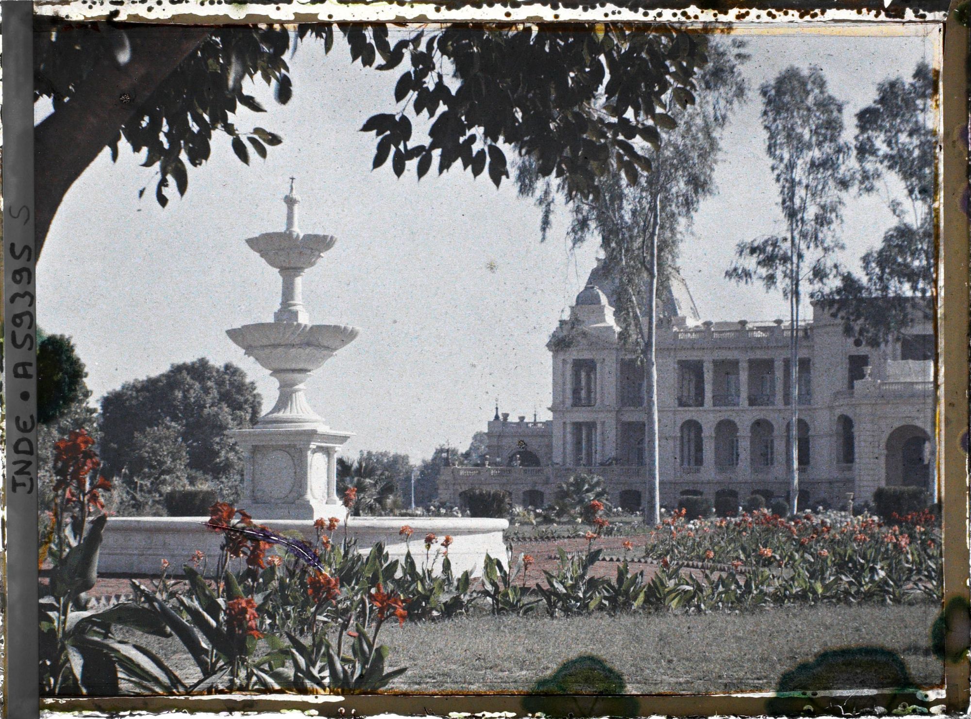 Image représentant Le nouveau palais du maharajah Jagatjit Singh