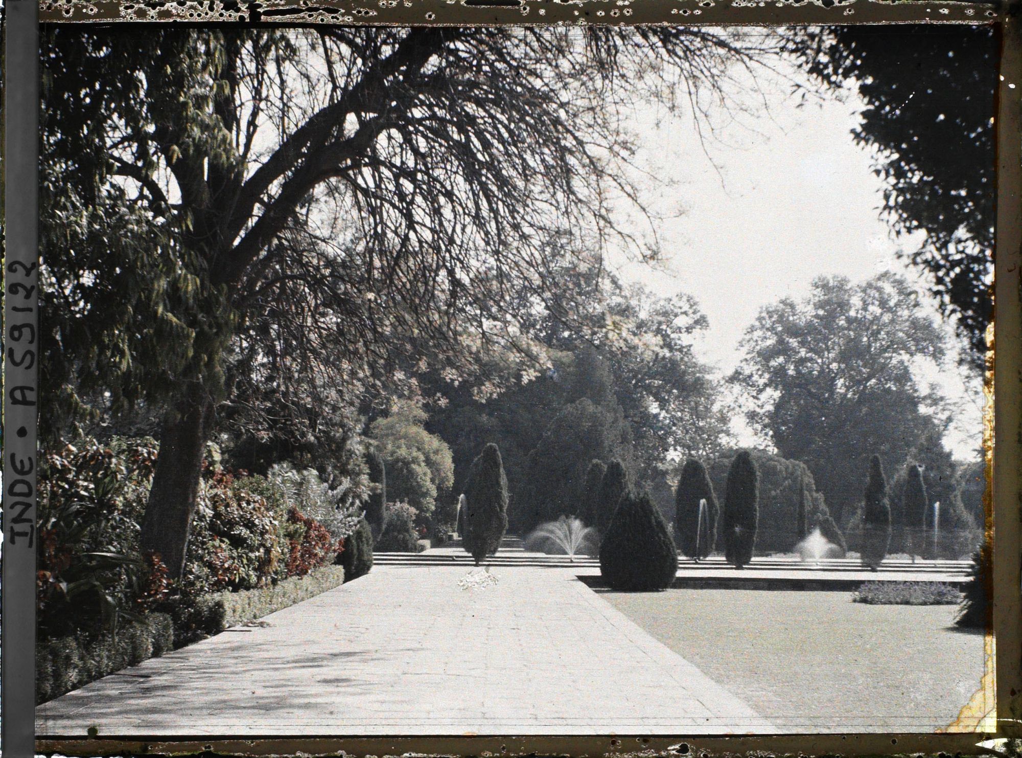 Image représentant Une partie des jardins du Taj Mahal
