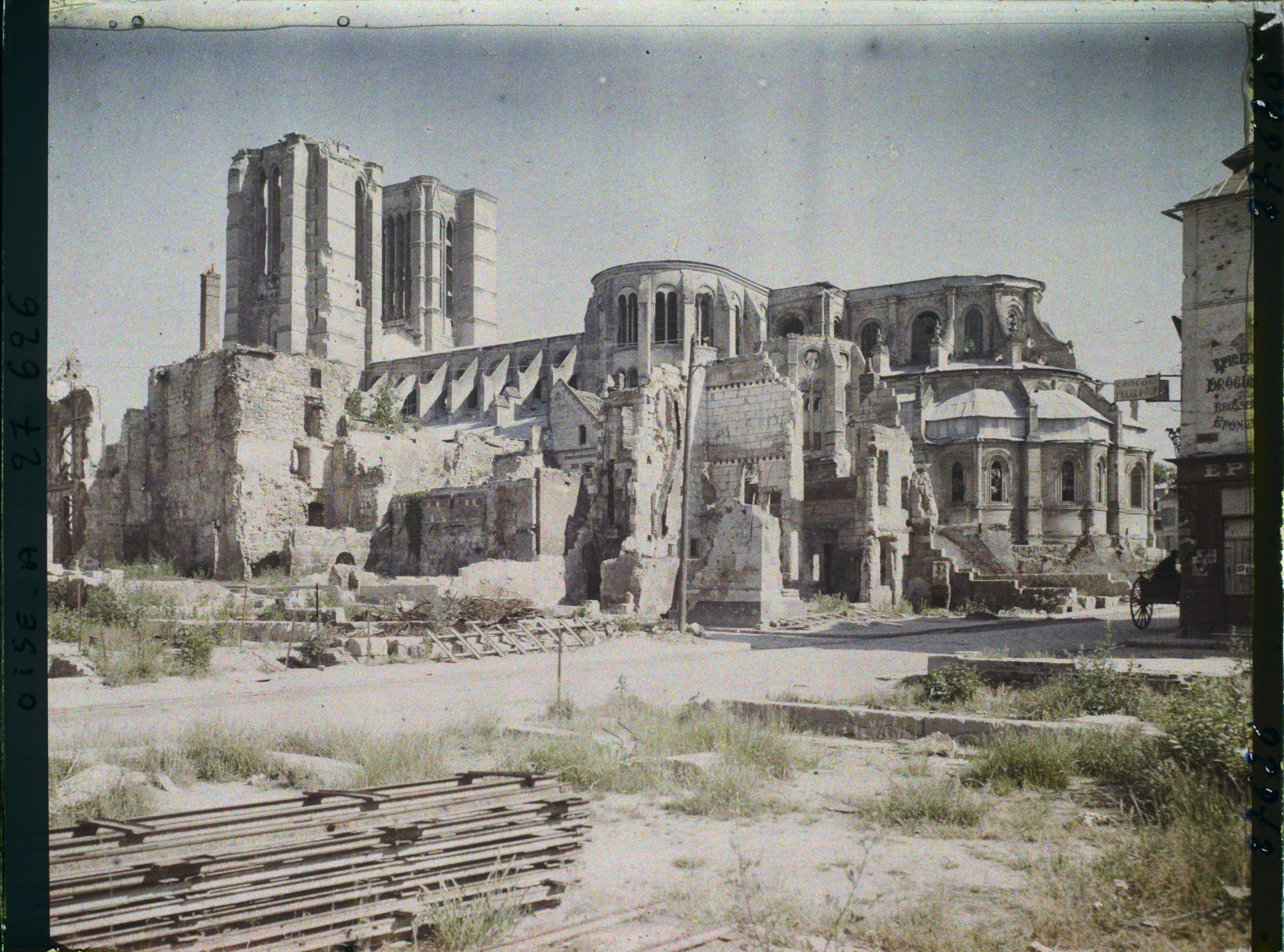 Image représentant France, Noyon, Ensemble de la Cathédrale, Partie Sud-Est