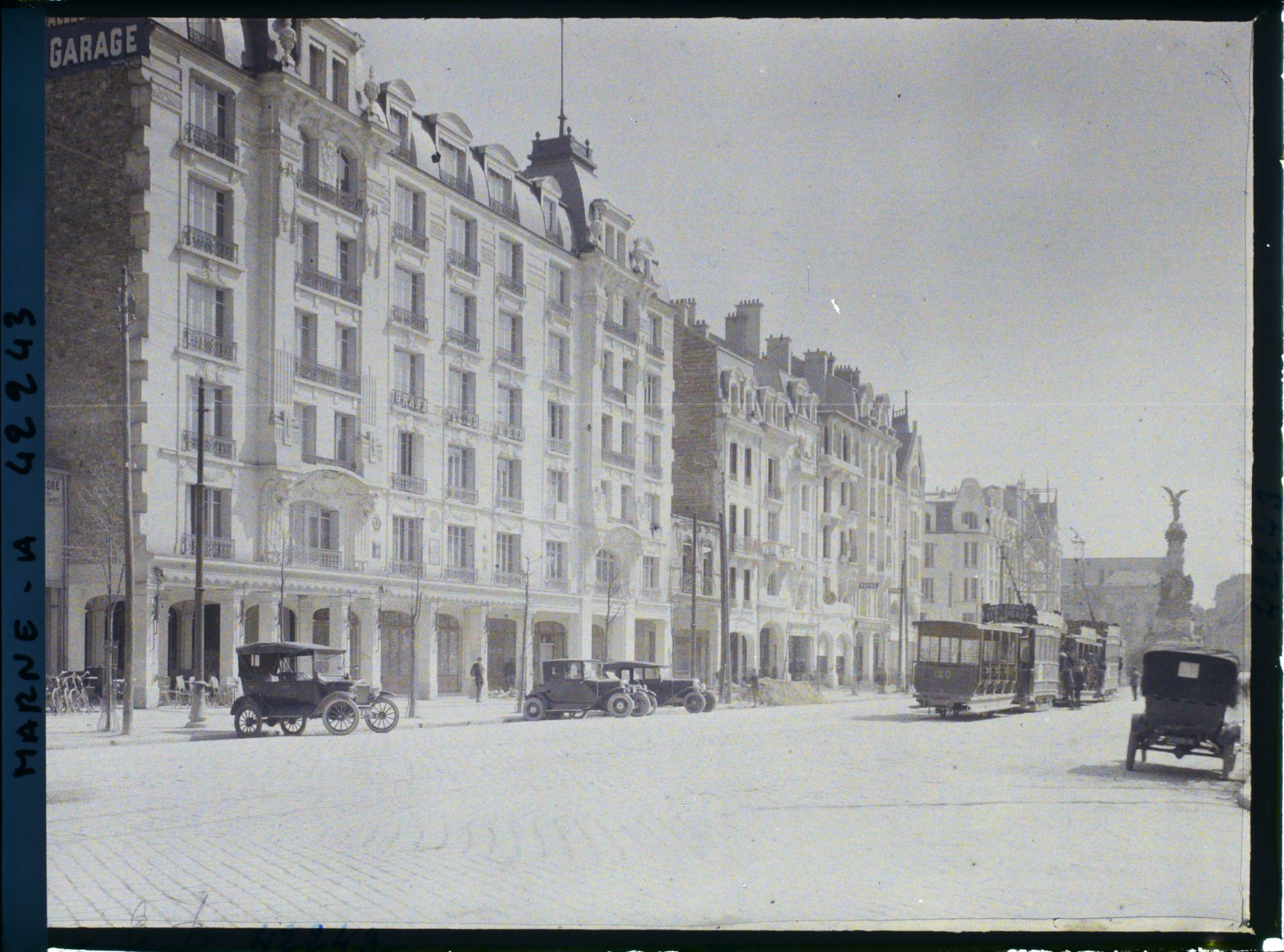 Image représentant France, Reims, Place Drouët d'Erlon