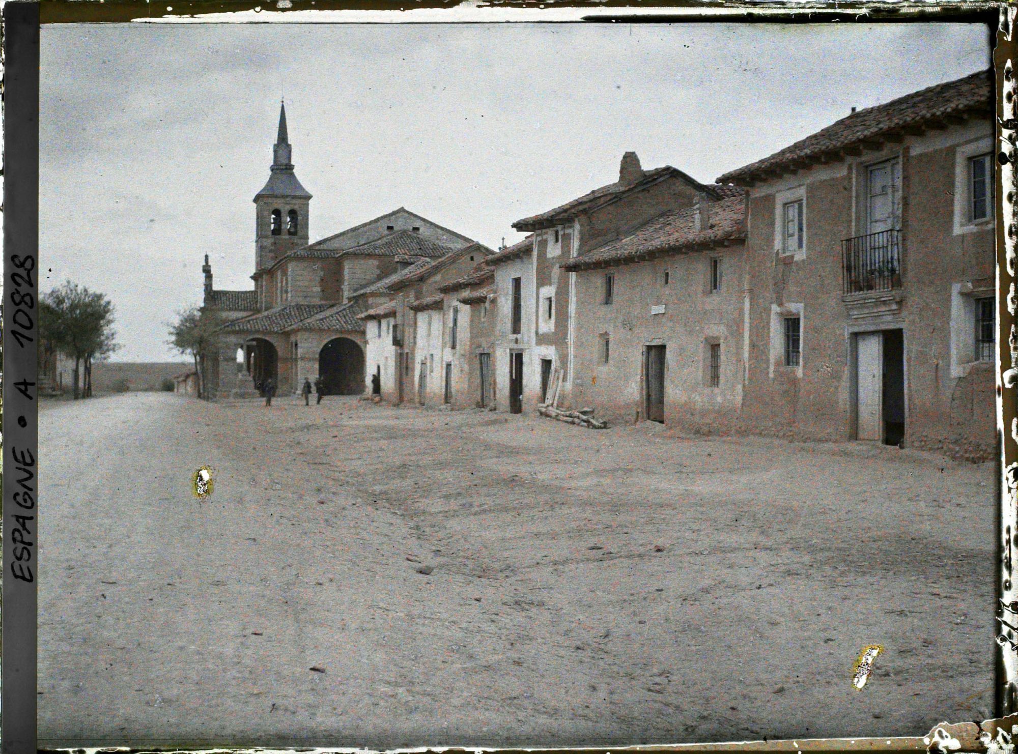 Image représentant Espagne, de Léon  à Astorga, Le Sanctuario de la Virgen del Camino (Village et Eglise)