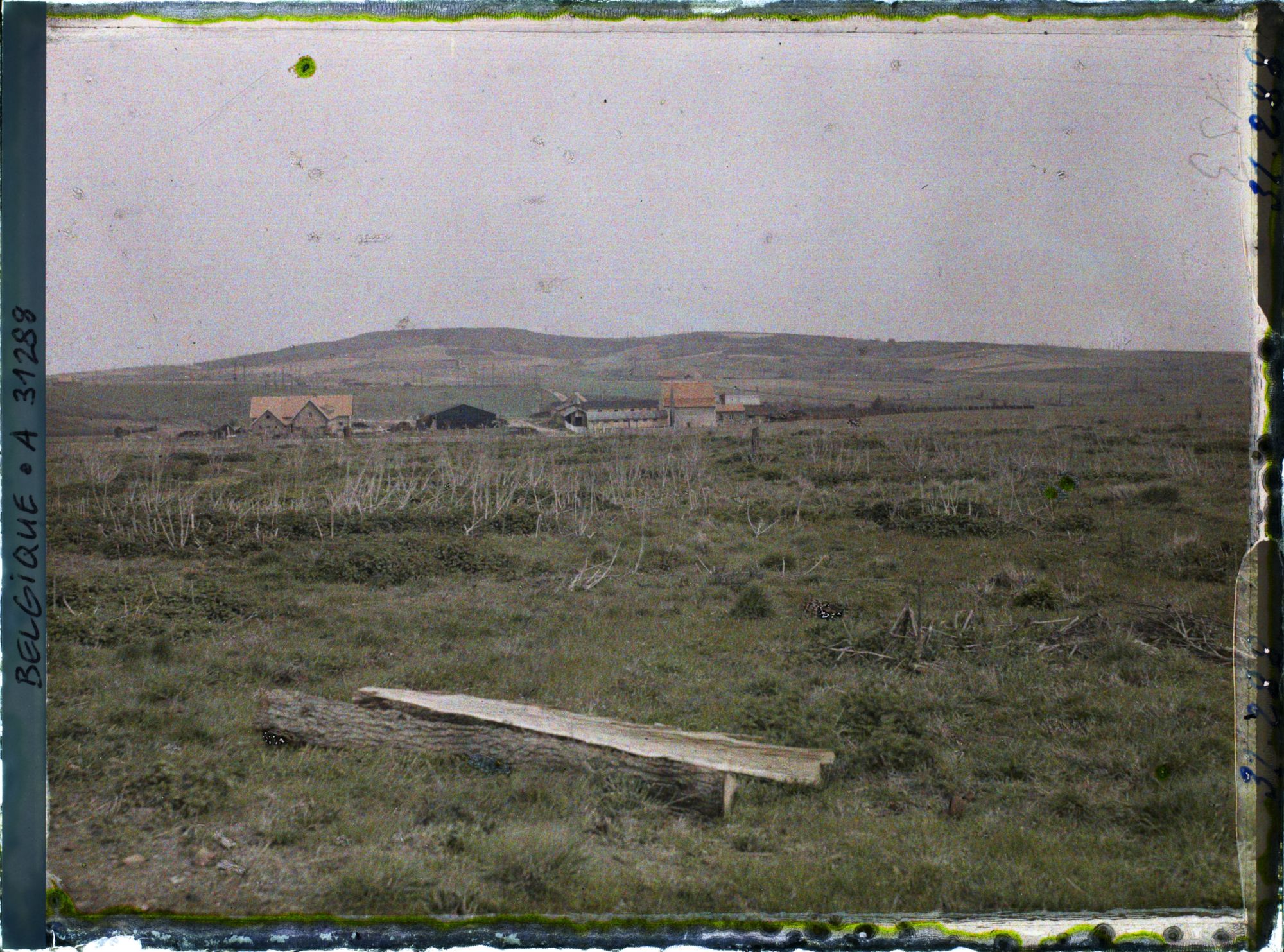 Image représentant Belgique, Locre, Mont Kemel vu de Locre