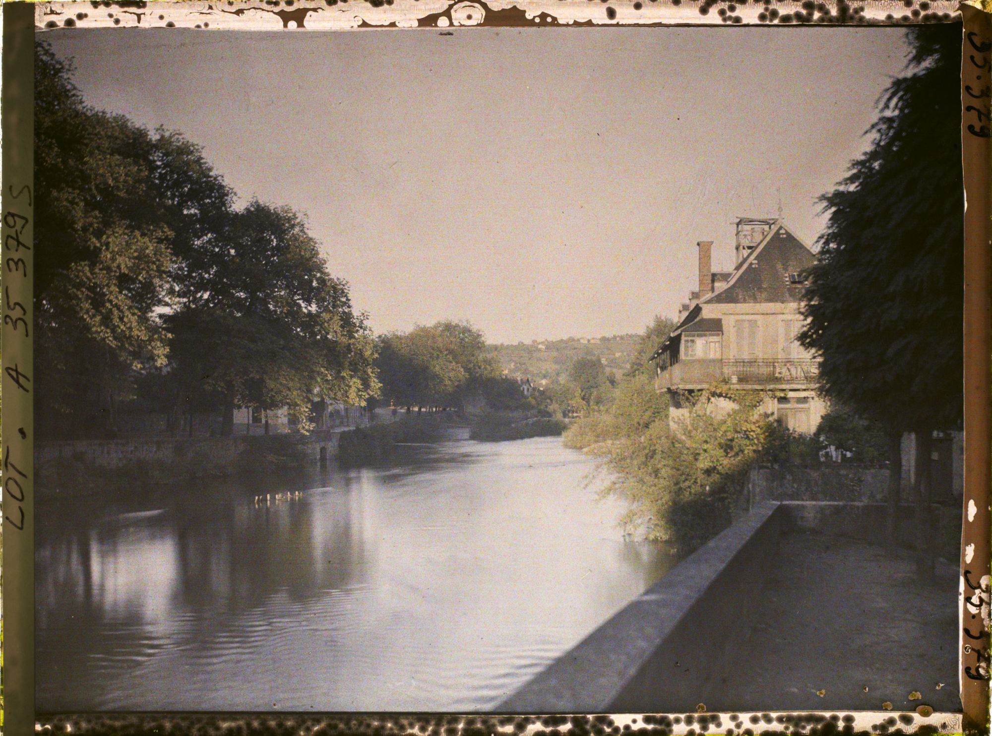 Image représentant France, Figeac, Le Celé vu du pont Carnot
