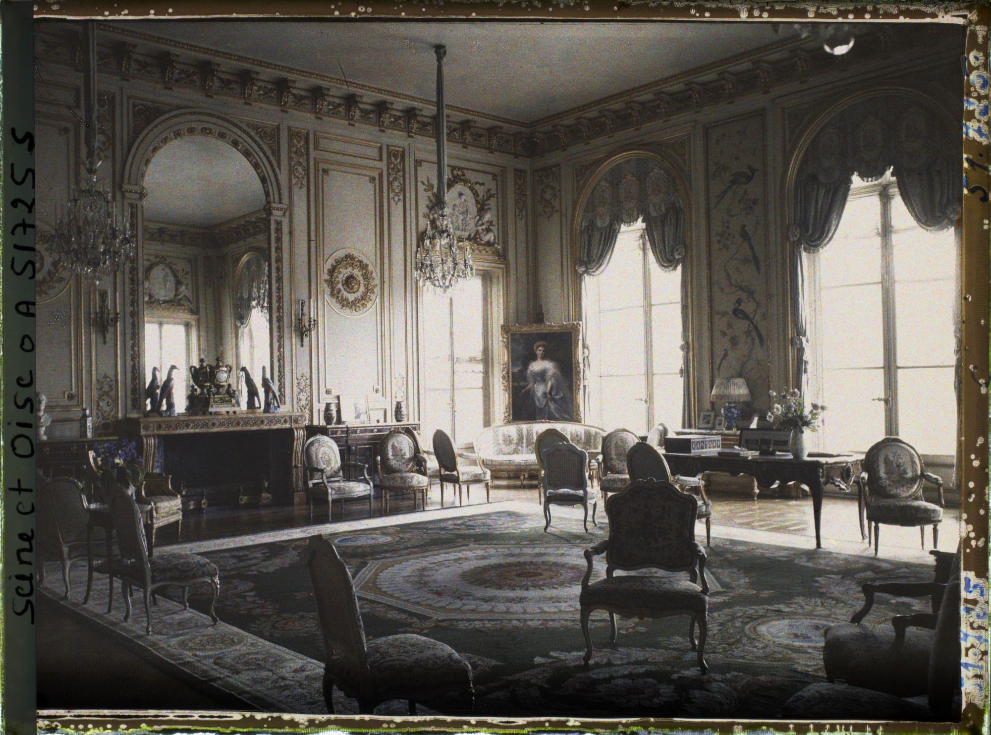 Image représentant Le salon du château de Voisins