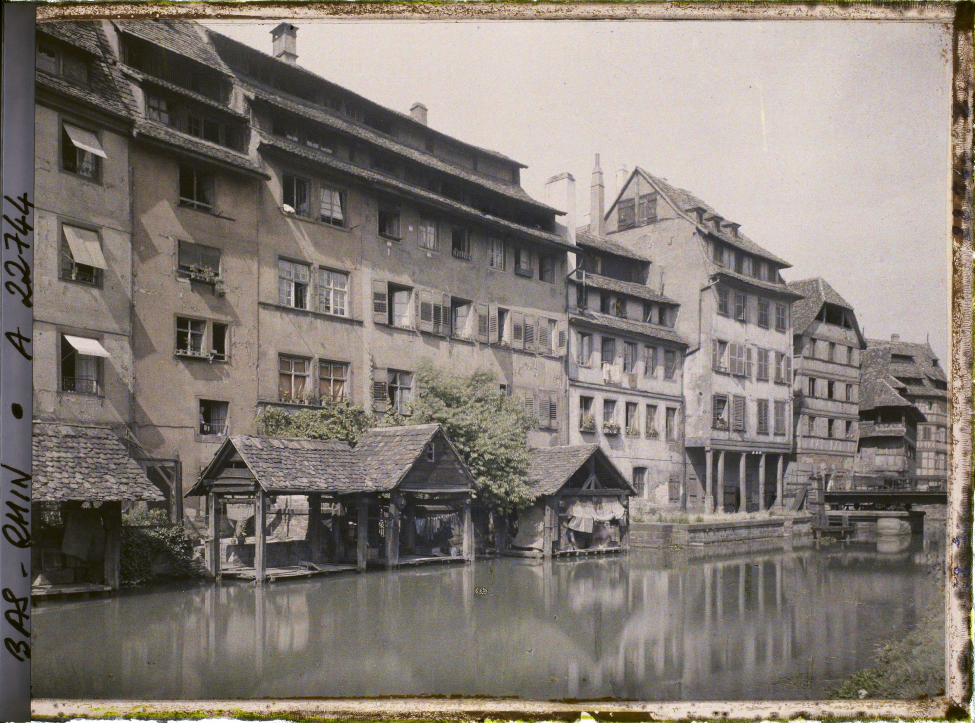Image représentant France, Strasbourg, Les Vieux quartiers au bord de l'Ill (Petite France)