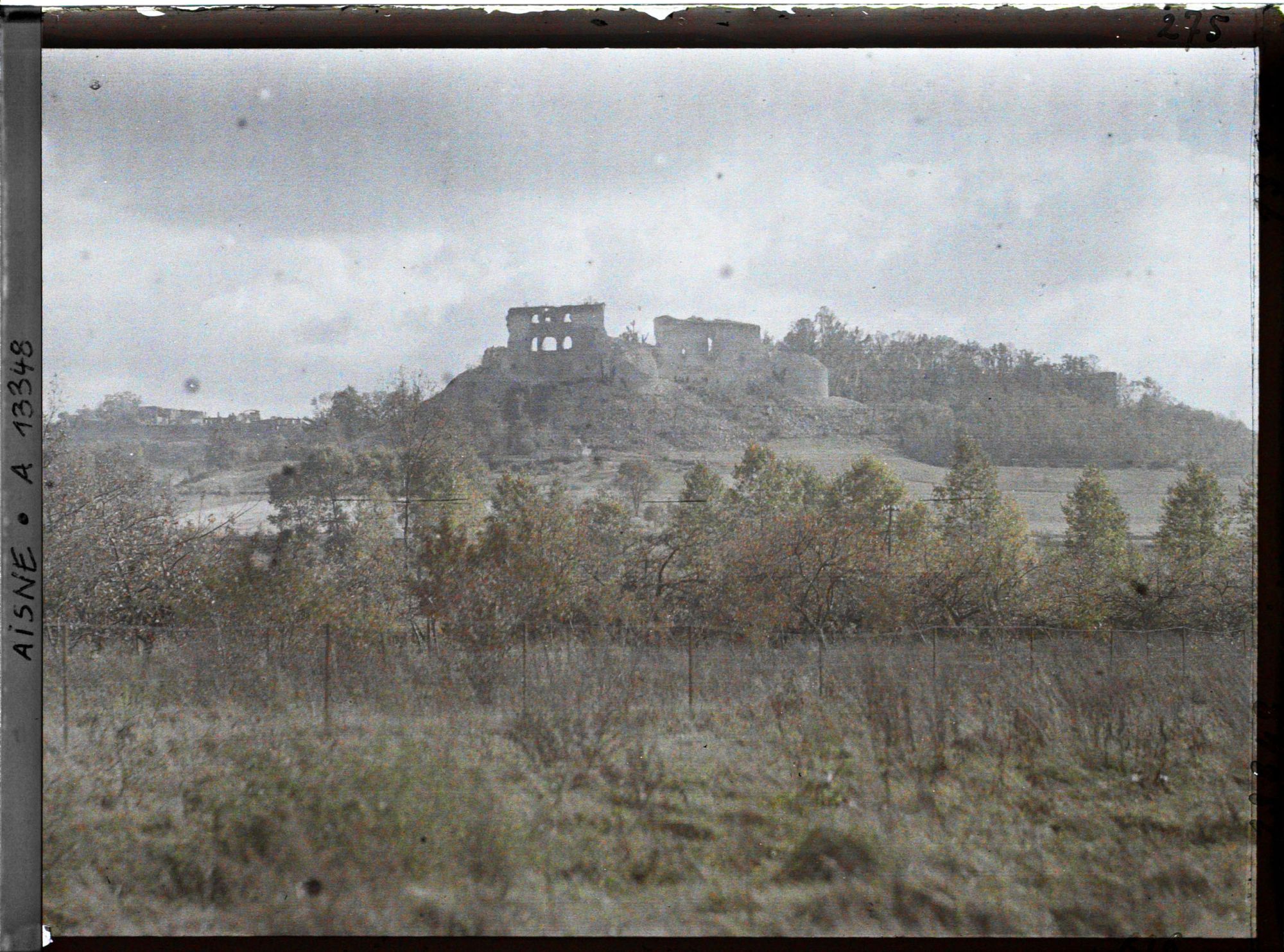 Image représentant France, Coucy-le-Chau, Ensemble