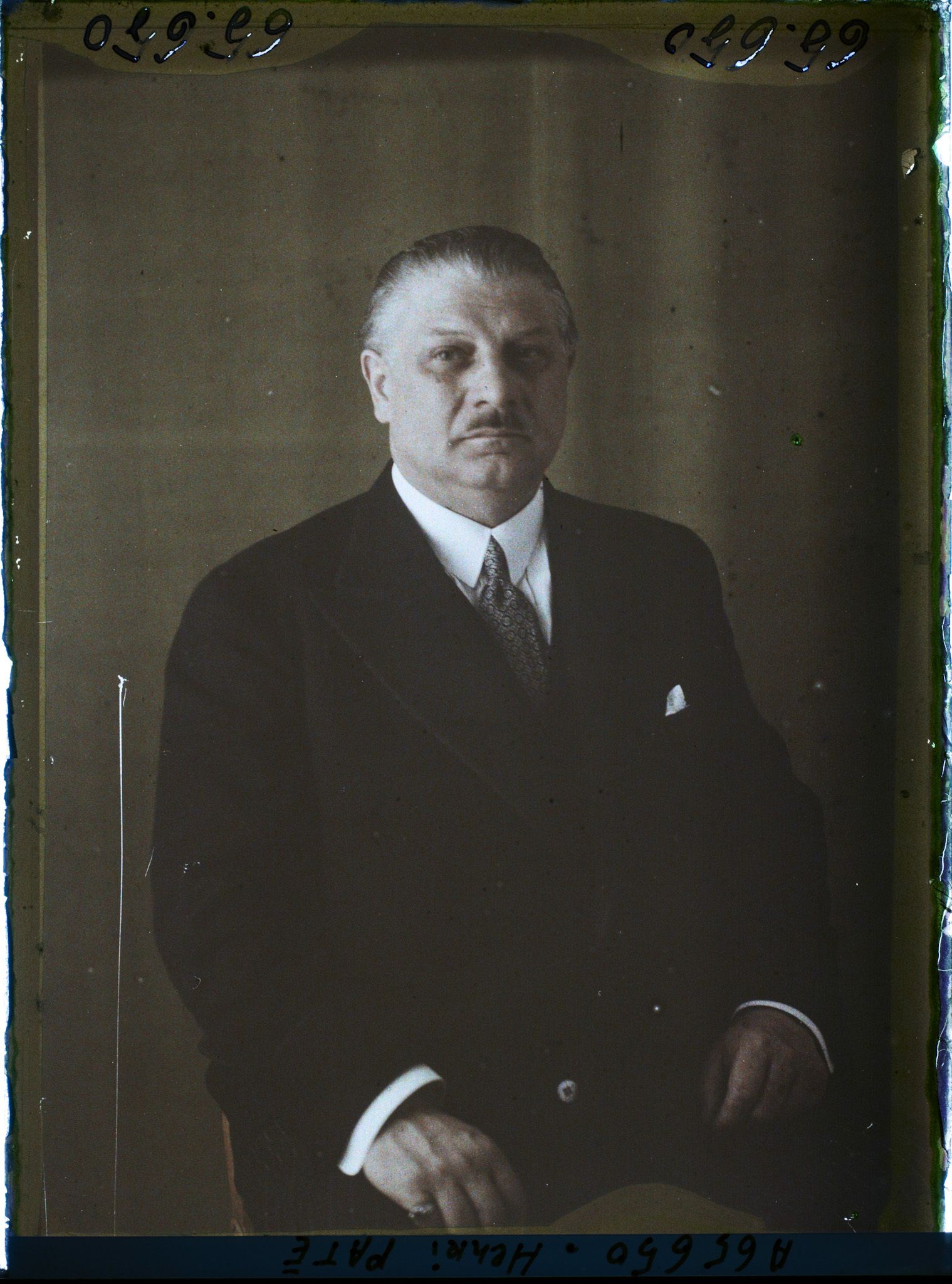 Image représentant Monsieur Henri Paté