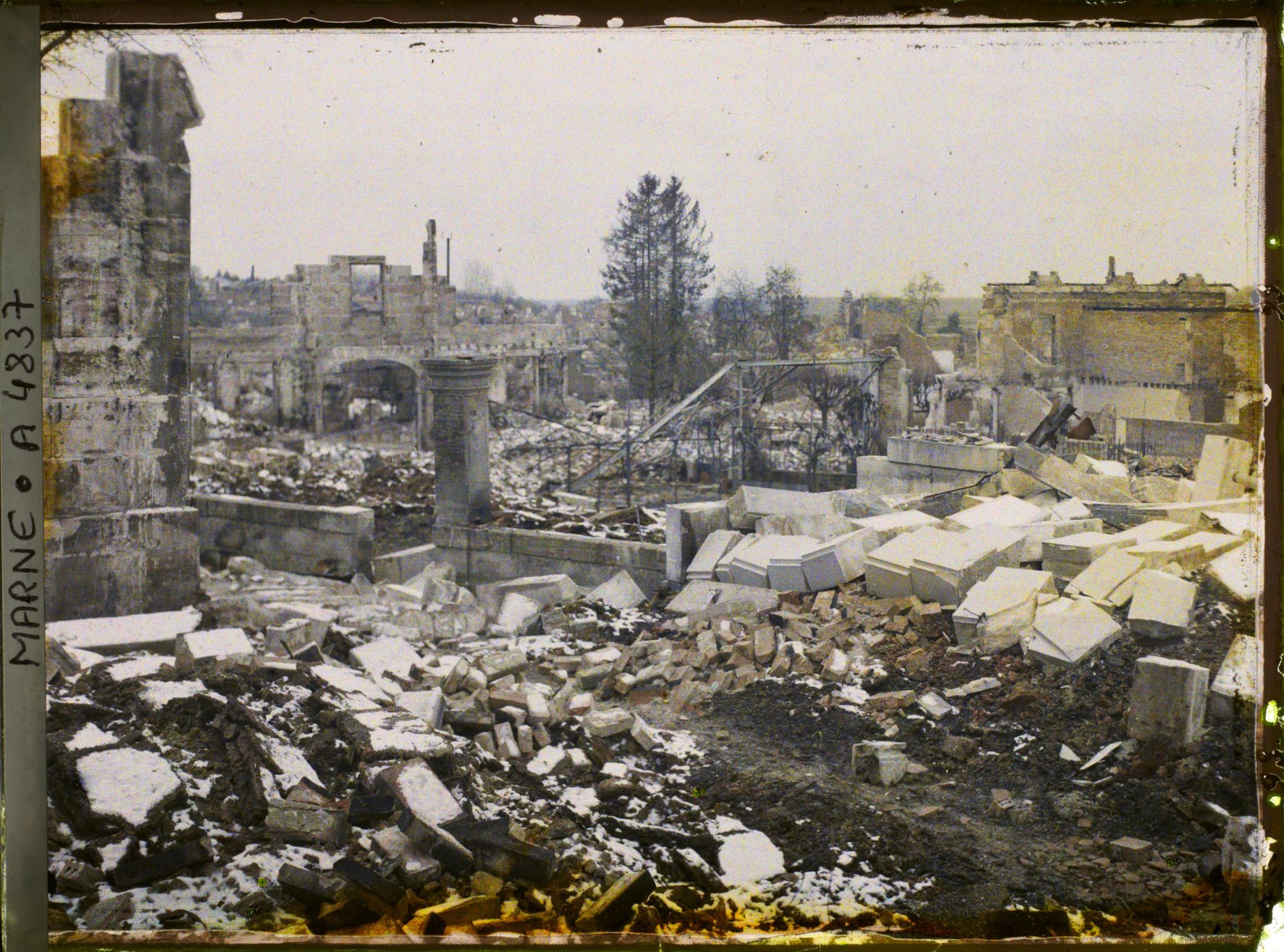 Image représentant Ruines d'une maison