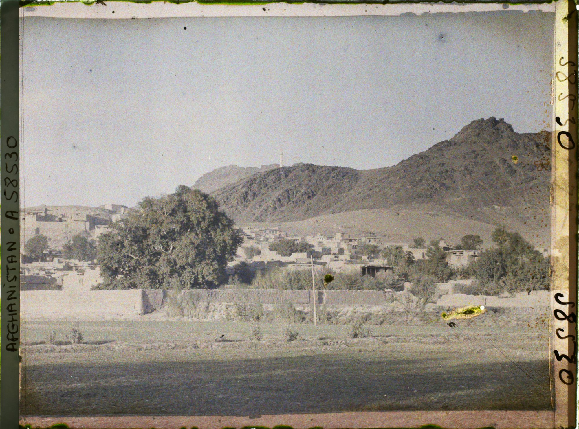 Image représentant Le village (d'Endaki ?)