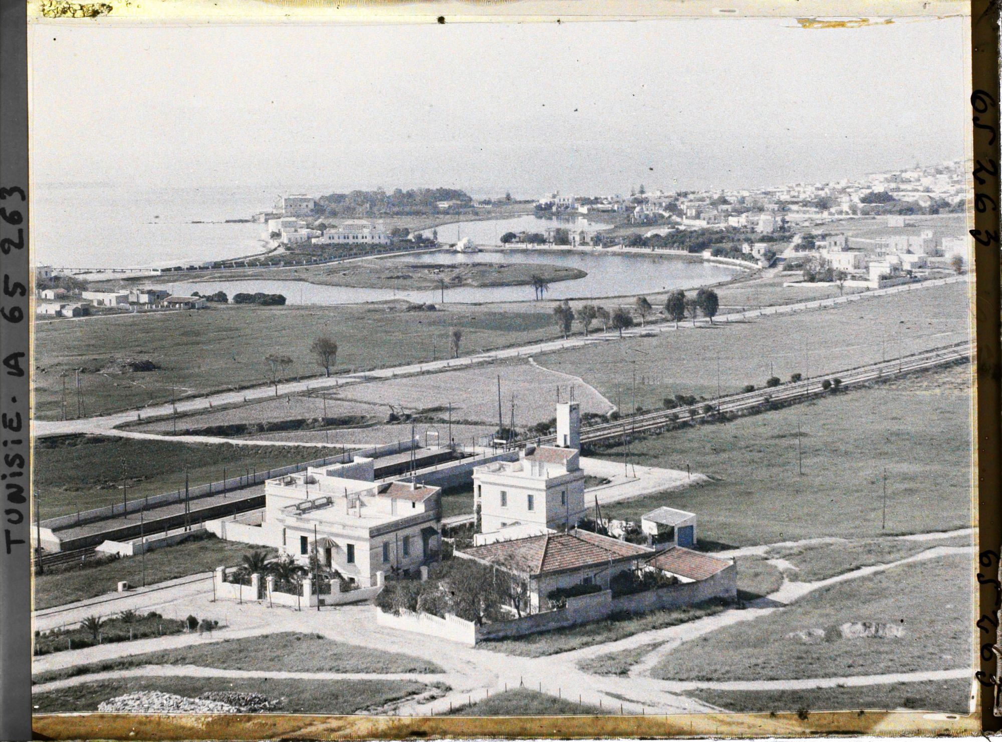 Image représentant Les deux bassins du port intérieur