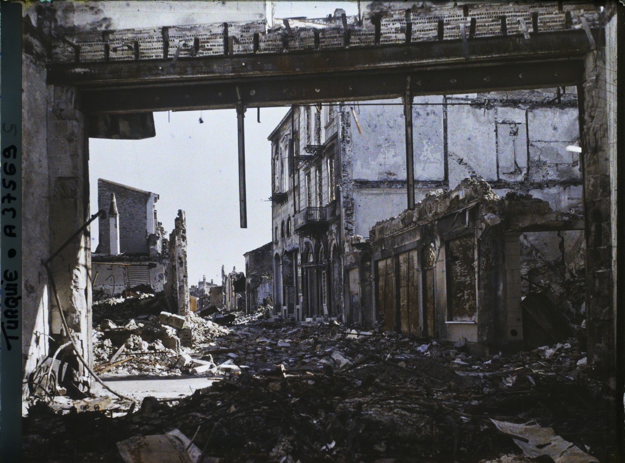 Image représentant Turquie, Smyrne, Rue Kisler (Quartier Arménien et Grec)