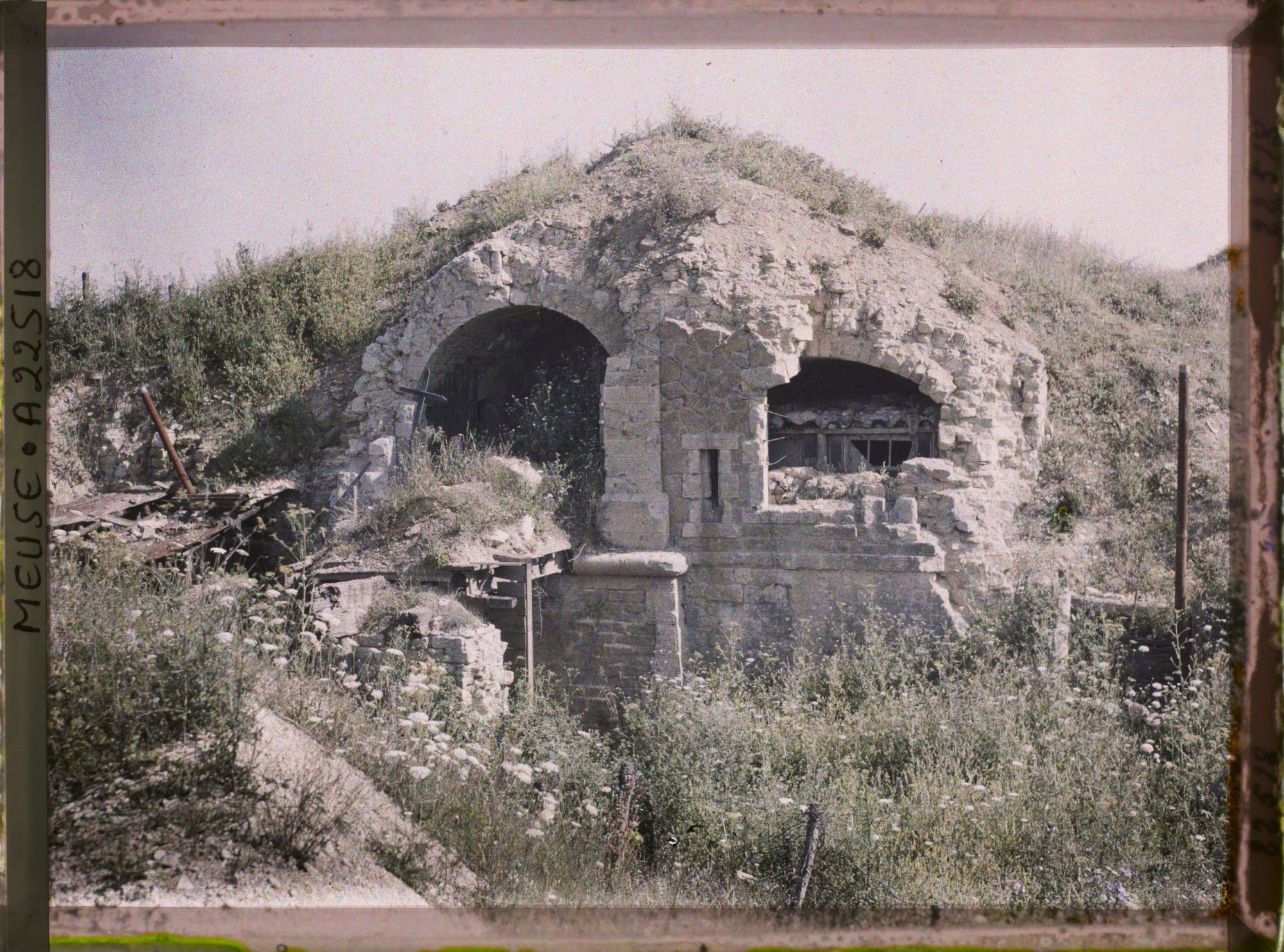 Image représentant France, Fort de Souville, Entrée du fort