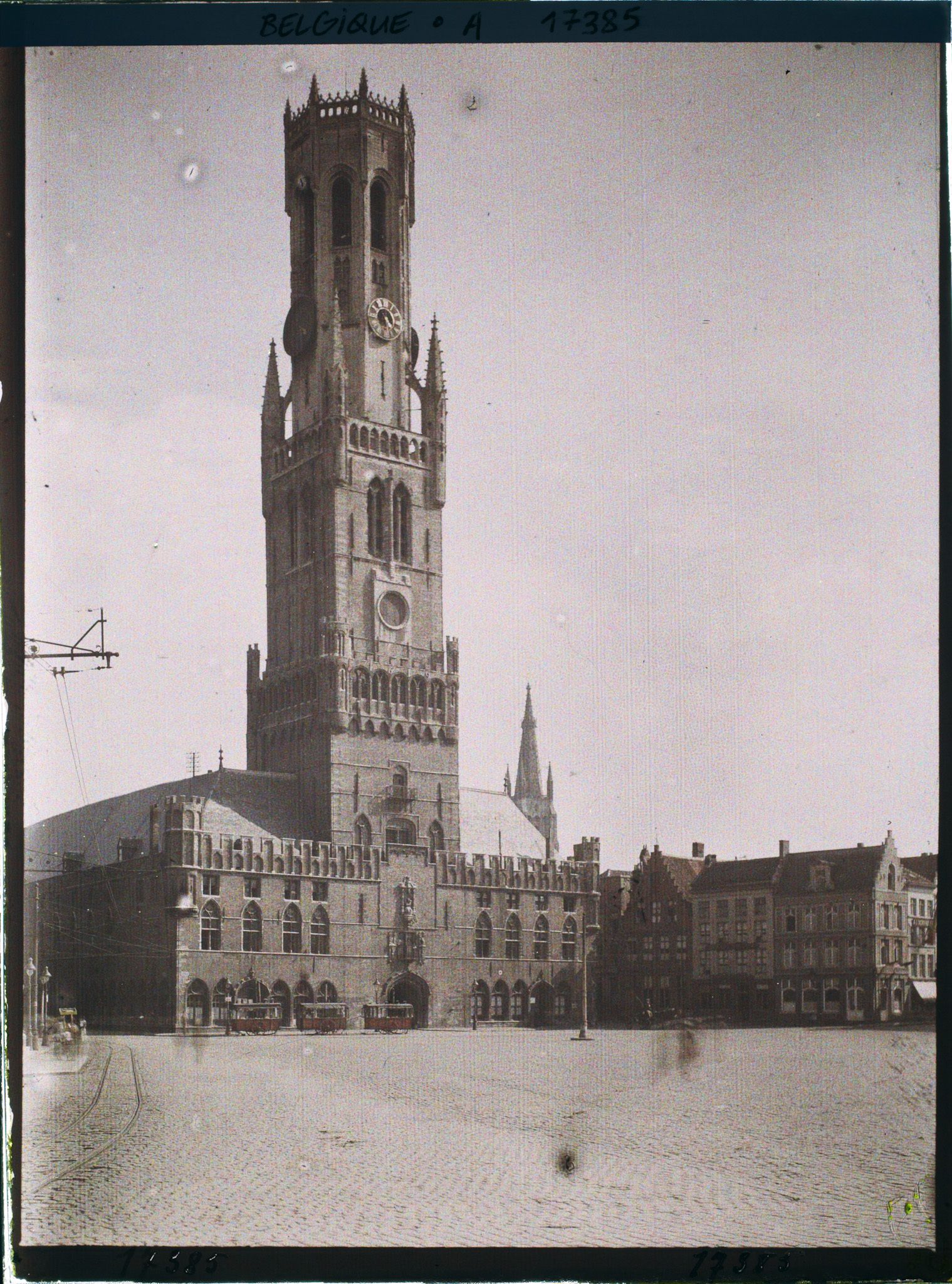 Image représentant Belgique, Bruges, Les Halles et le Beffroi