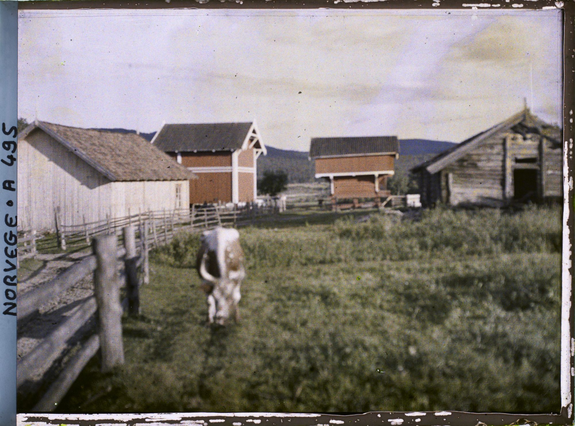 Image représentant Ferme non localisée, peut-être Notodden?