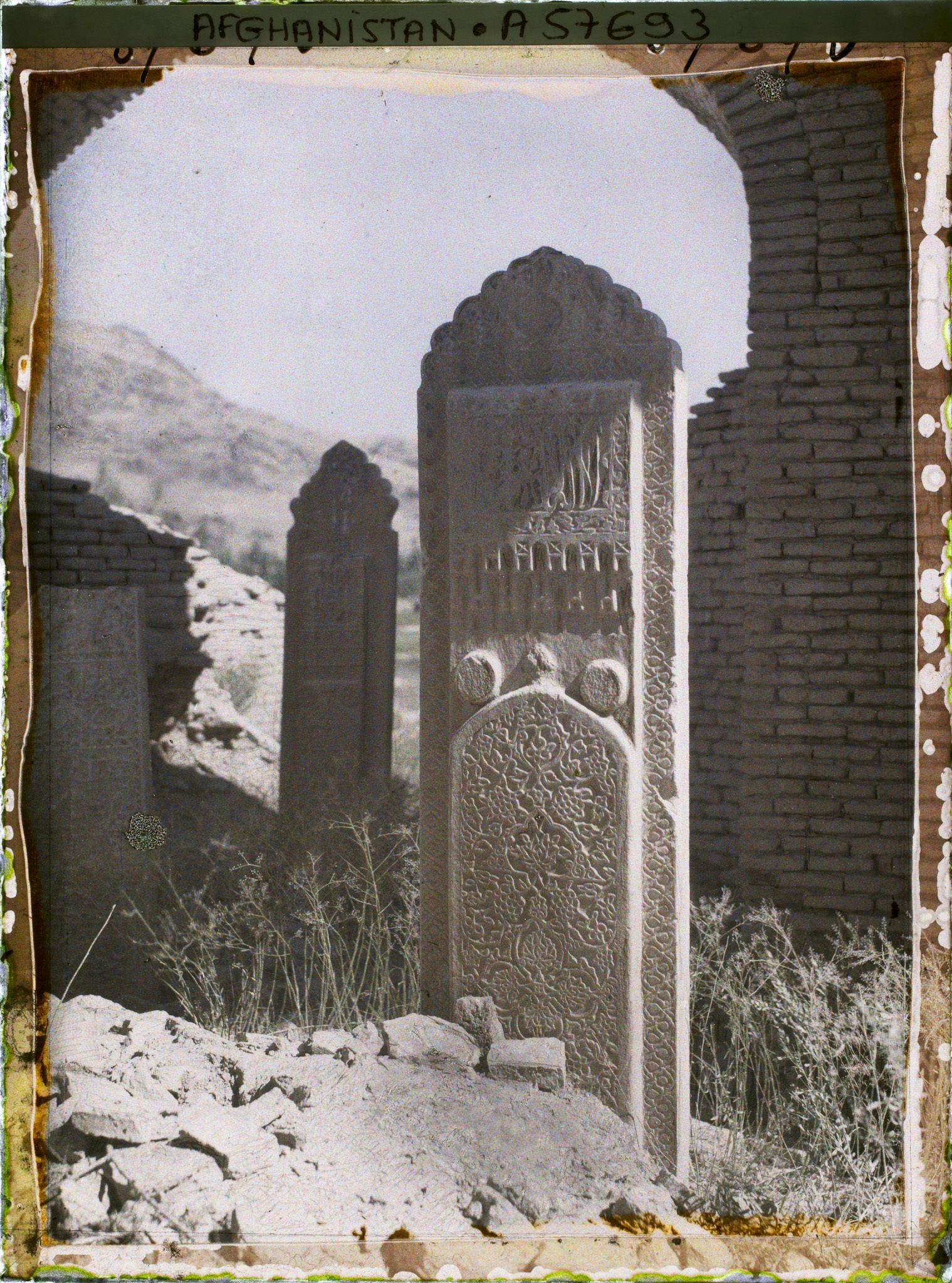 Image représentant Pierre tombale du début du XVIIe s. ap. J.-C. (vers 1619)