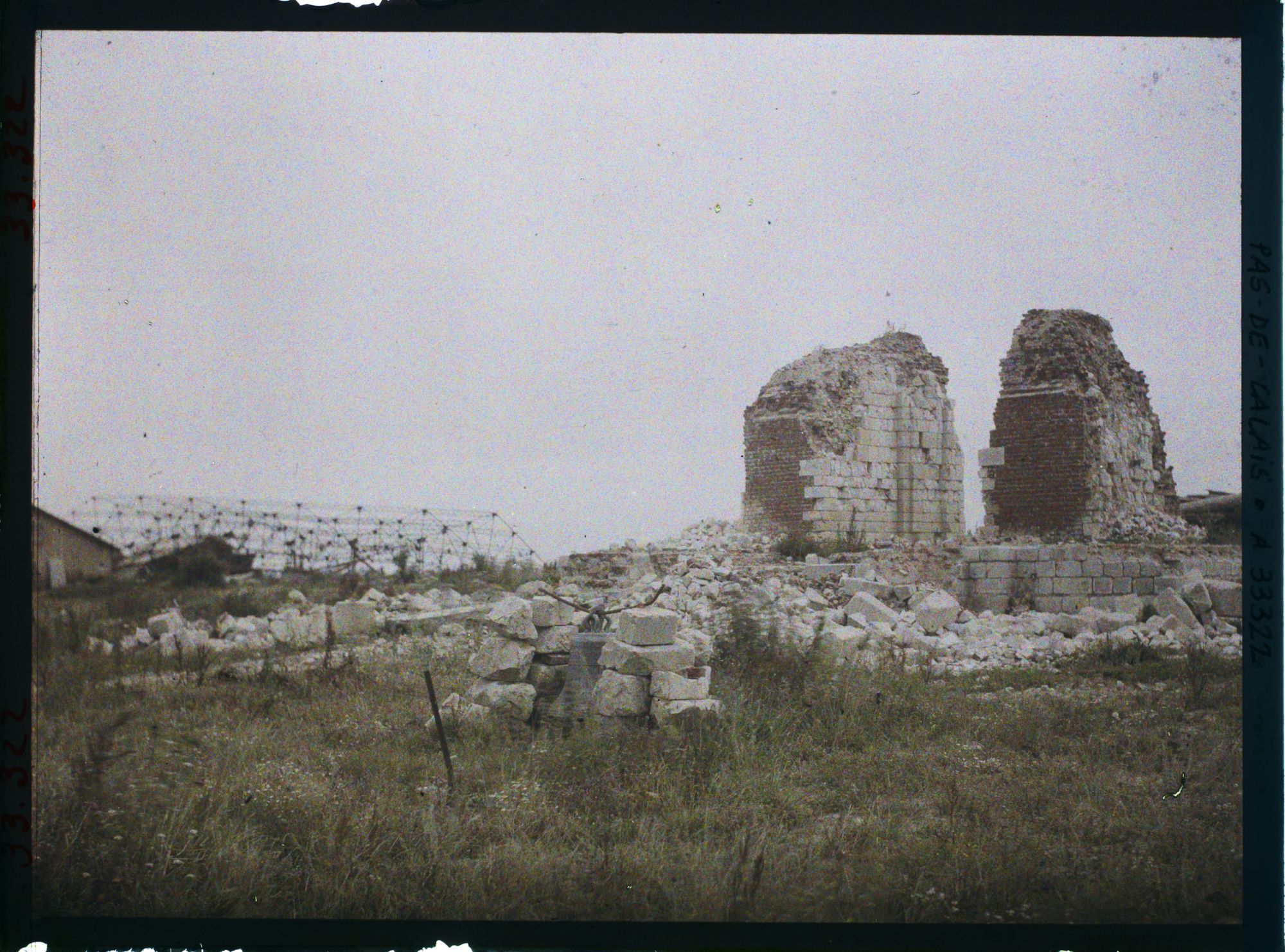 Image représentant France, Morval , Ruines de l'Eglise
