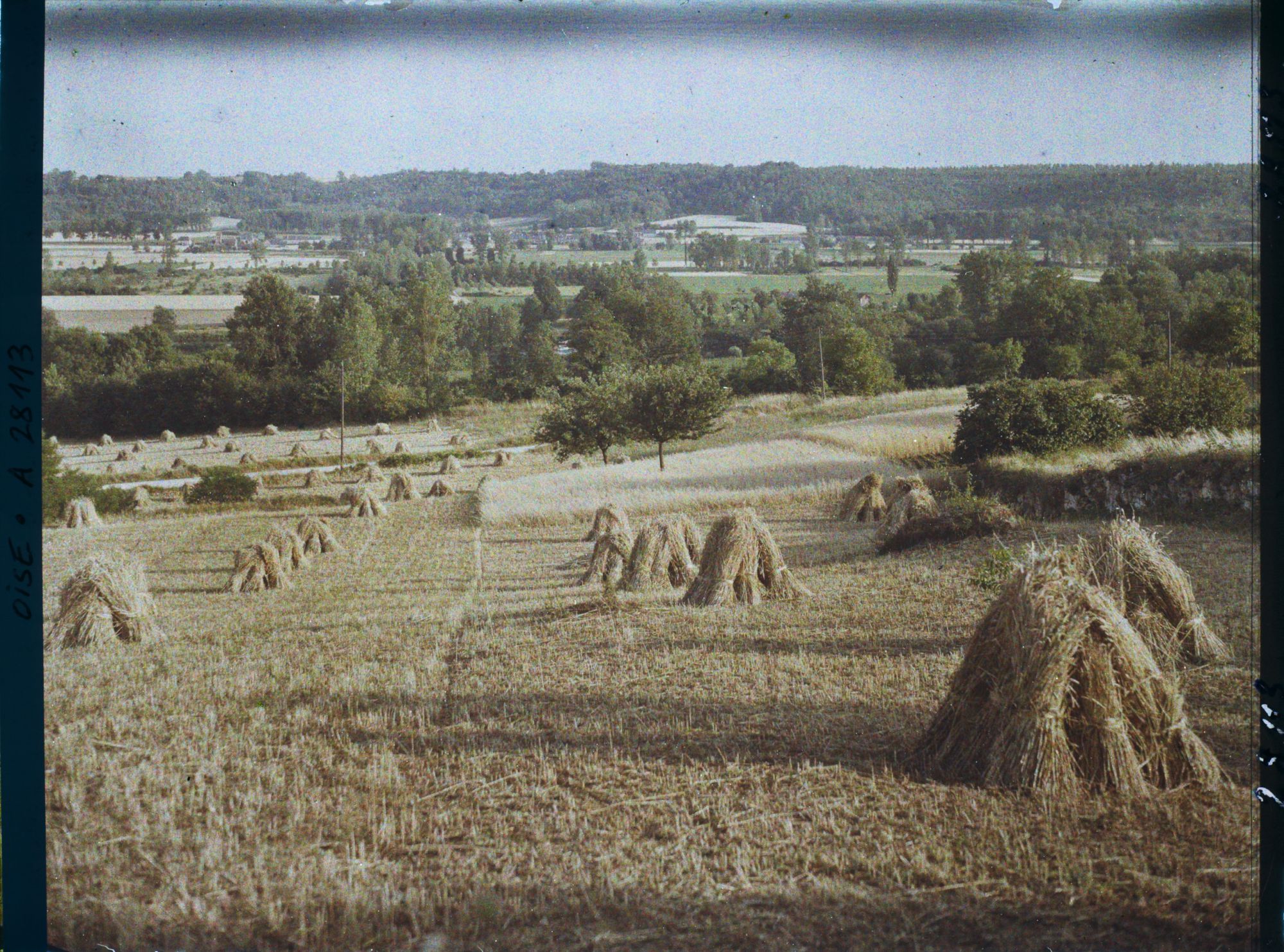 Image représentant France, Tracy-le-Val, Vue panoramique sur la Vallée de l'Aisne vers Couloisy