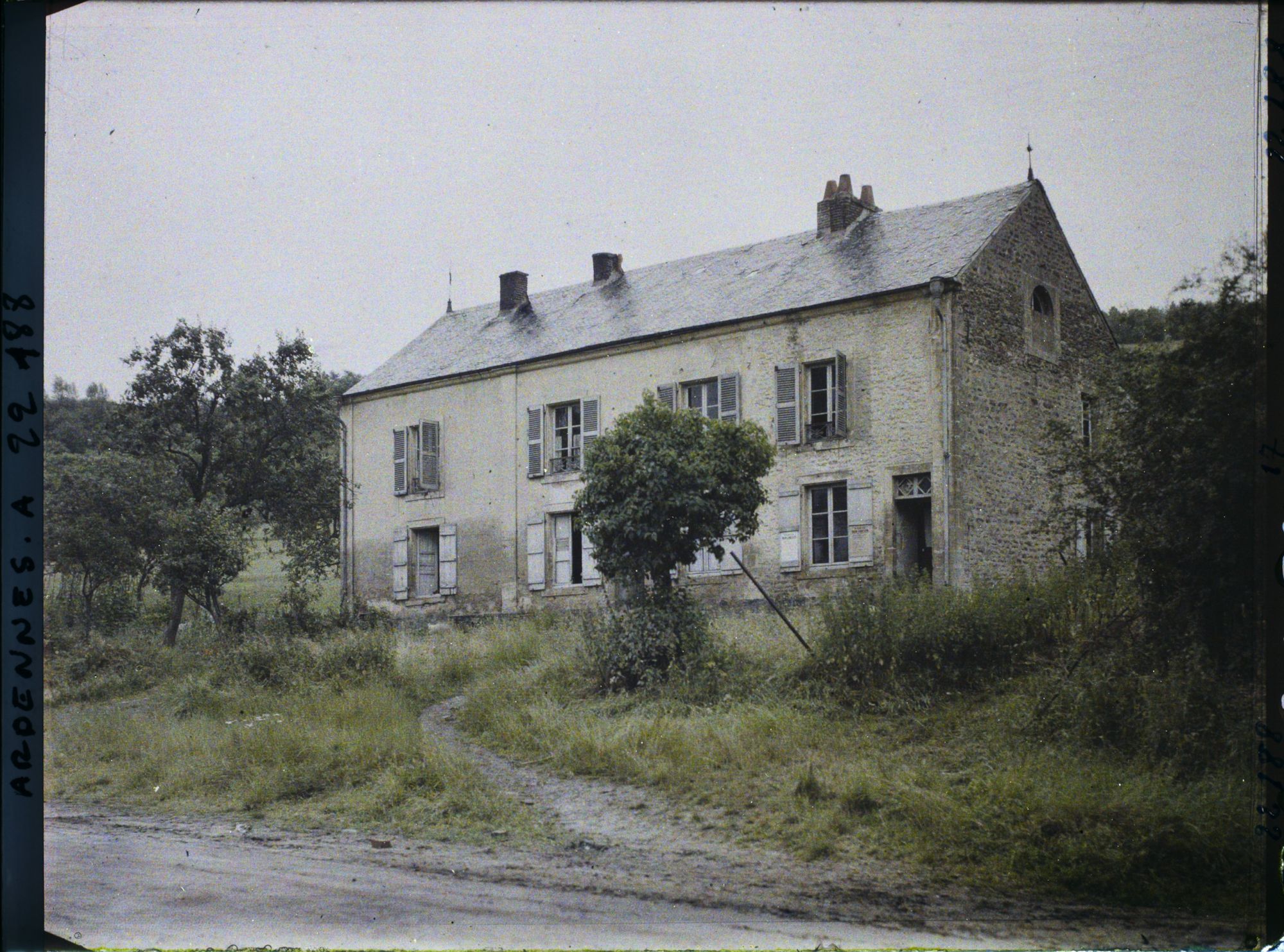Image représentant Façade de la Maison du Tisserand, lieu de la rencontre entre Bismarck et Napoléon III en 1870