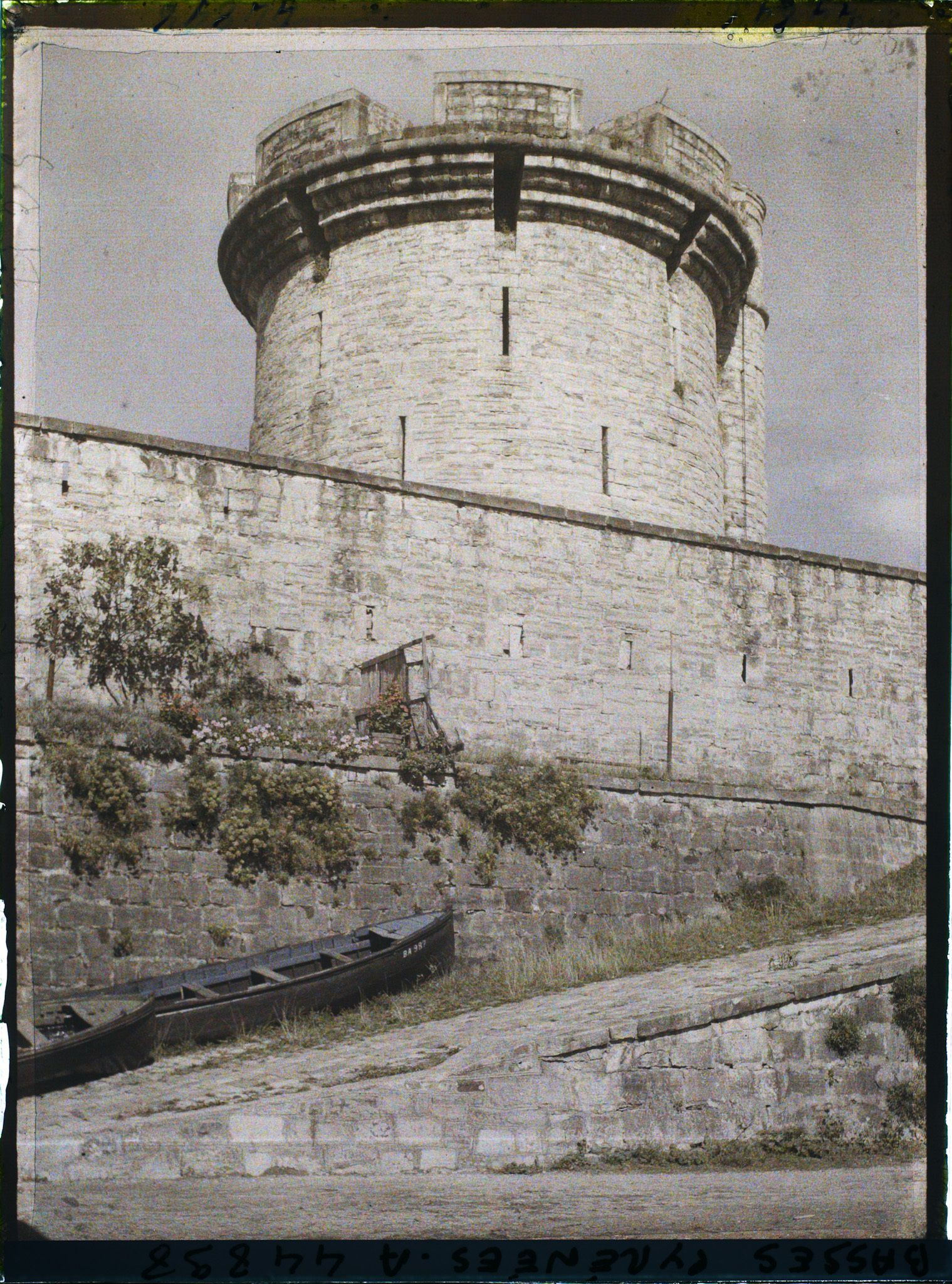 Image représentant France, Socoa, Vue prise dans l'intérieur du fort