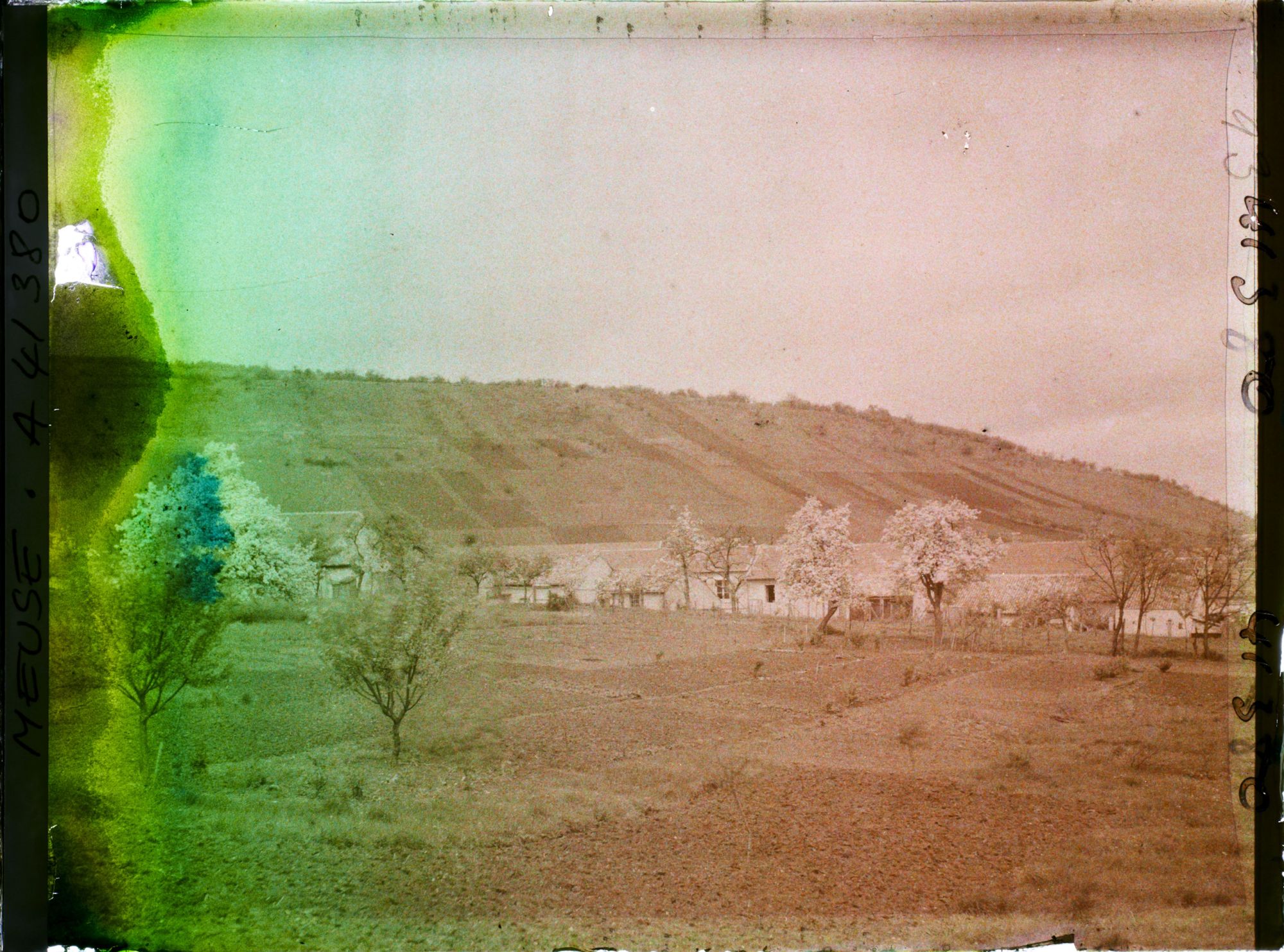 Image représentant France, Billy, Un aspect du Village et du Sol