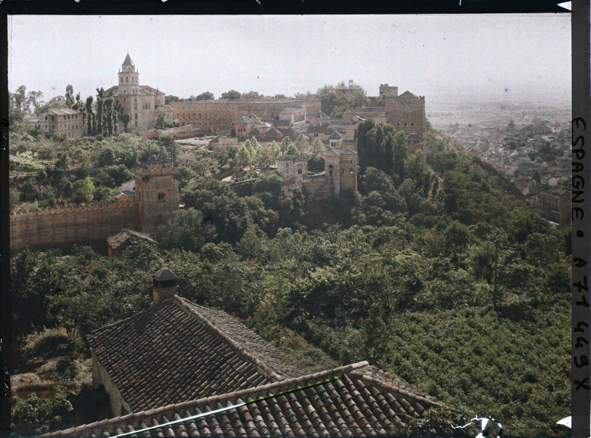 Image représentant Vue de l'Alhambra depuis les jardins du Generalife