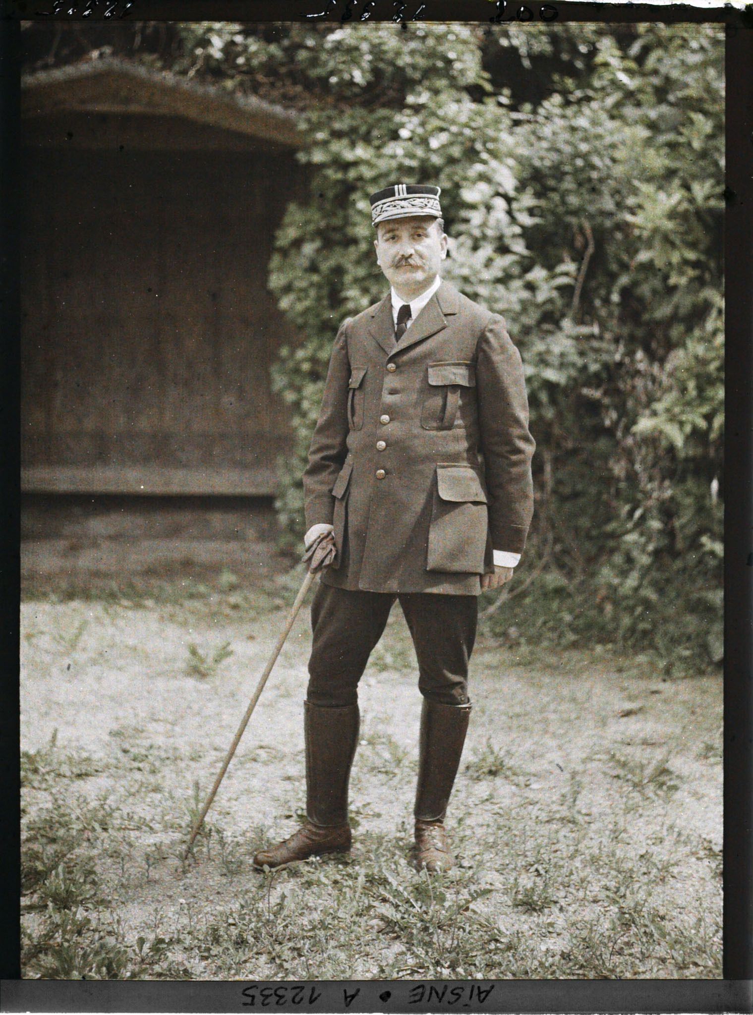 Image représentant Monsieur Andrieu, sous-préfet de Soissons, demeuré dans la ville pendant la guerre