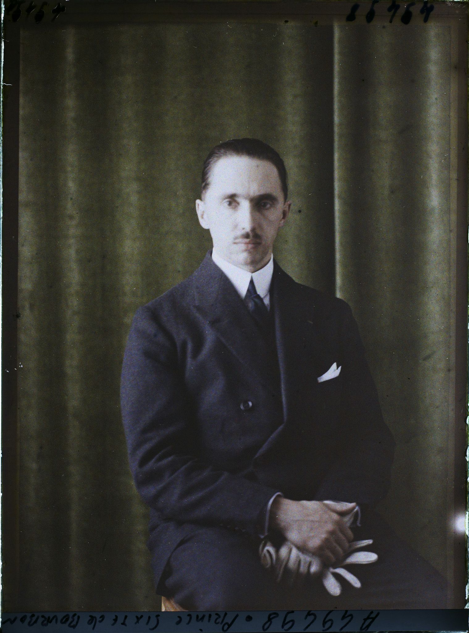 Image représentant Le prince  Sixte de Bourbon-Parme