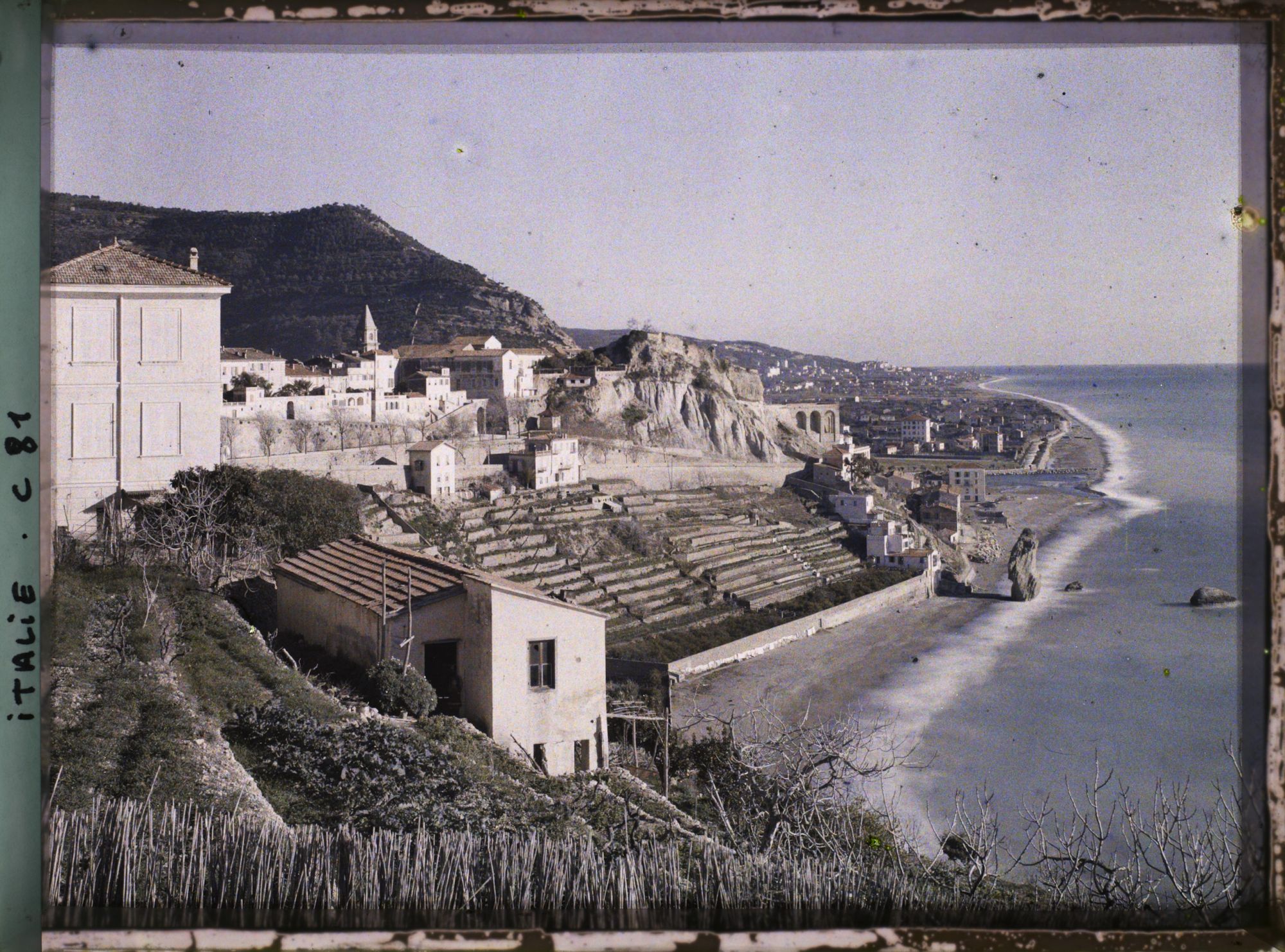 Image représentant Vue depuis les hauteurs de Vintimille