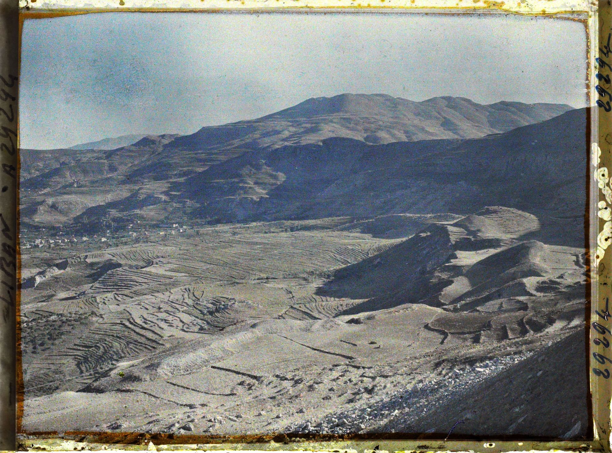 Image représentant Panorama du village et de ses cultures