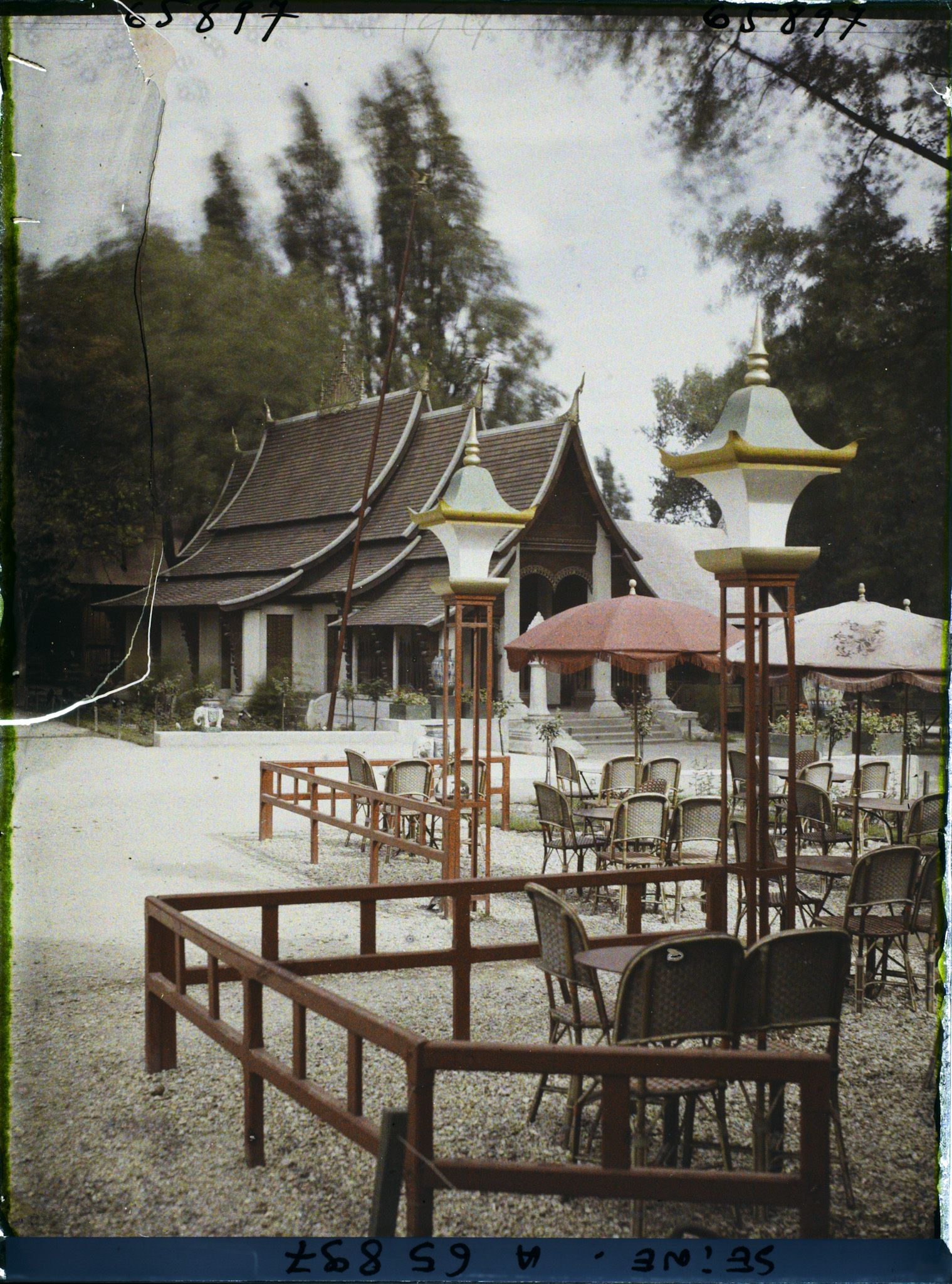 Image représentant L'Exposition Coloniale Internationale de 1931, le pavillon du Laos