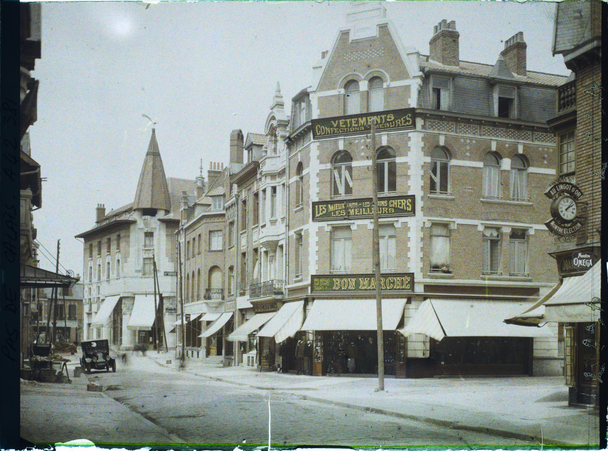 Image représentant France, Béthune, La rue d'Arras