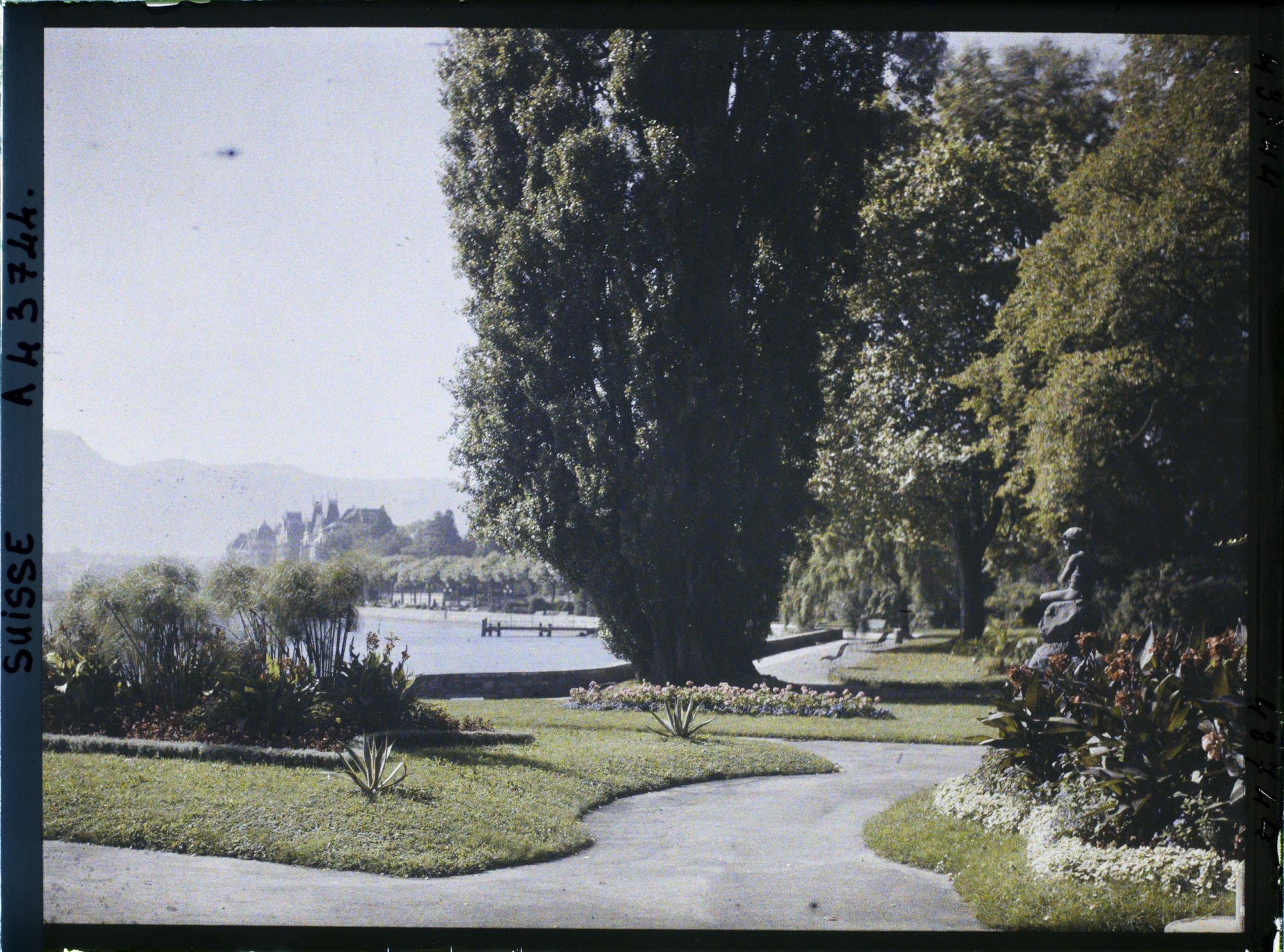 Image représentant Le parc Mon Repos et le Léman