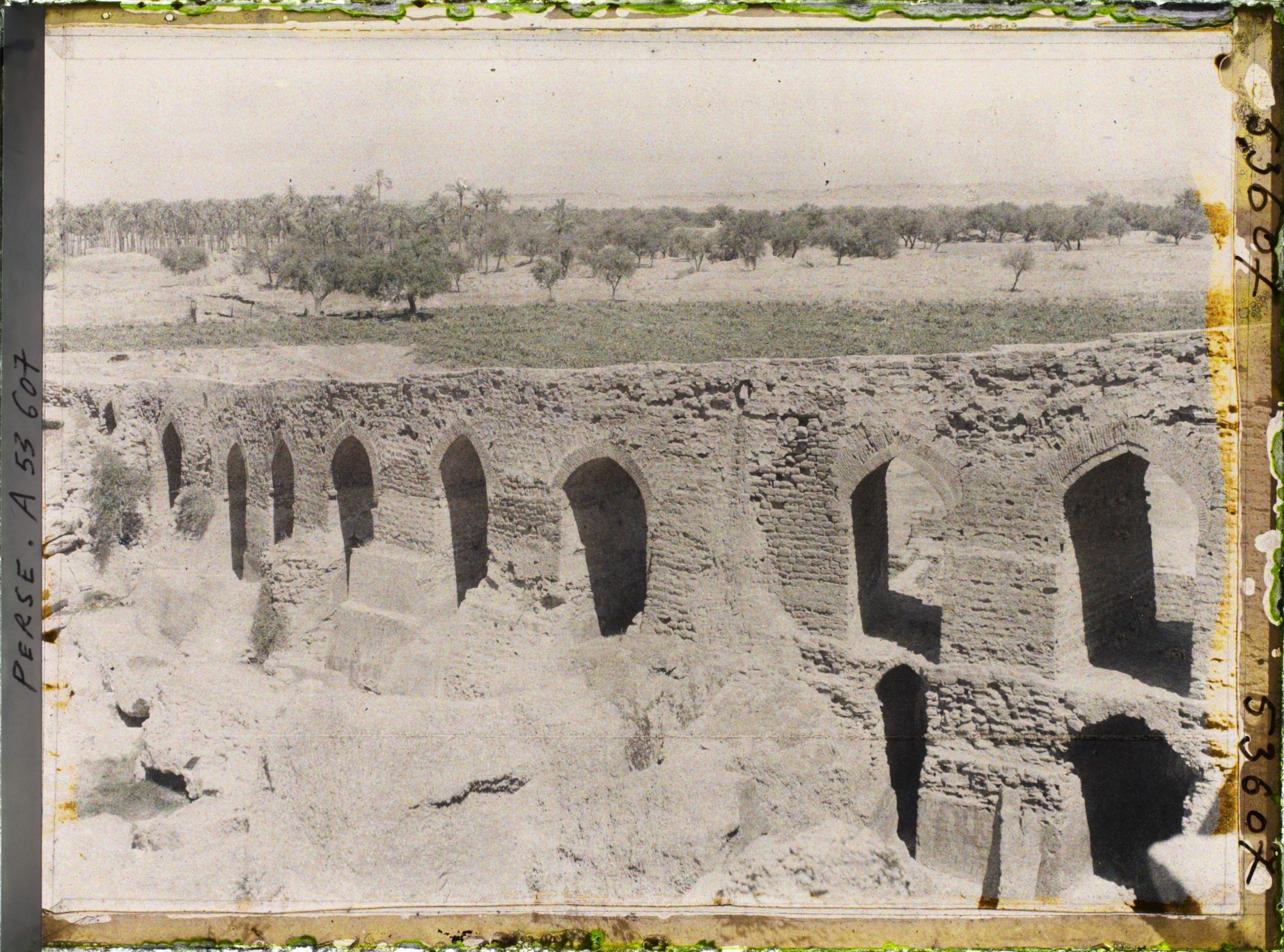 Image représentant Vieux pont (vestiges du Band-e Kaisar ?)