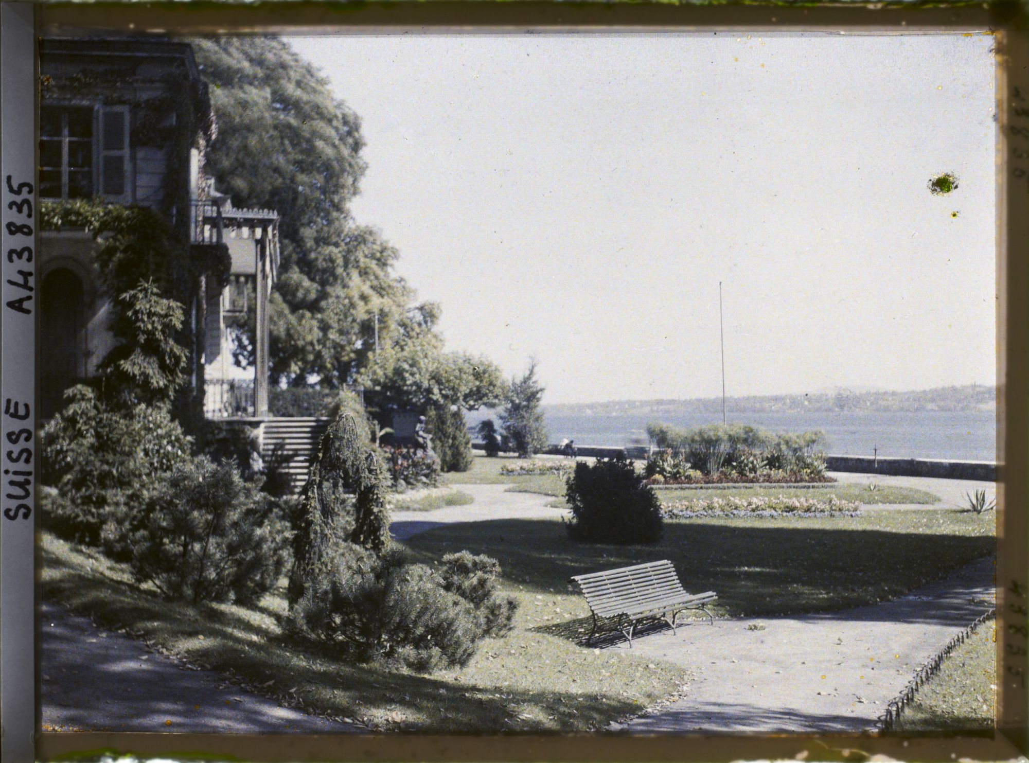 Image représentant La villa Mon Repos (Musée d'ethnographie de Genève) et le parc Mon Repos