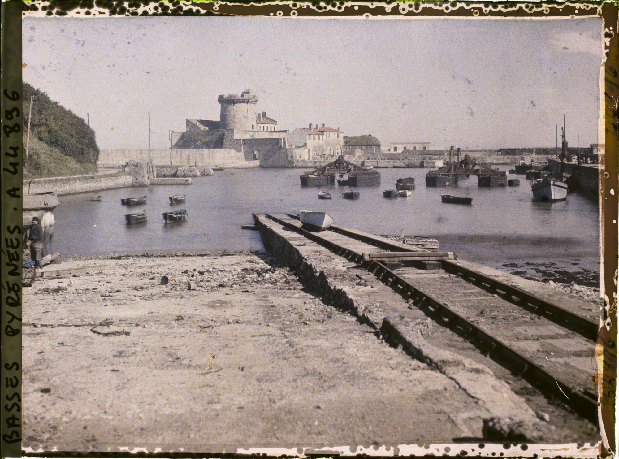 Image représentant France, Socoa, La jetée et le fort