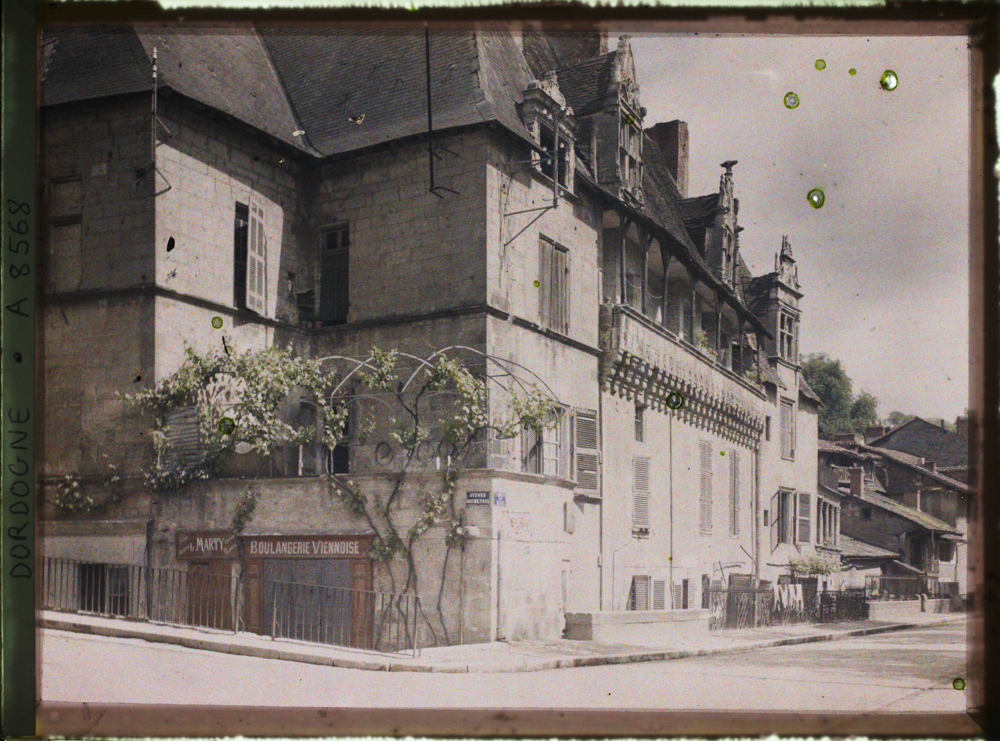 Image représentant France, Périgueux, Maison renaissance route nationale de Paris à Barèges