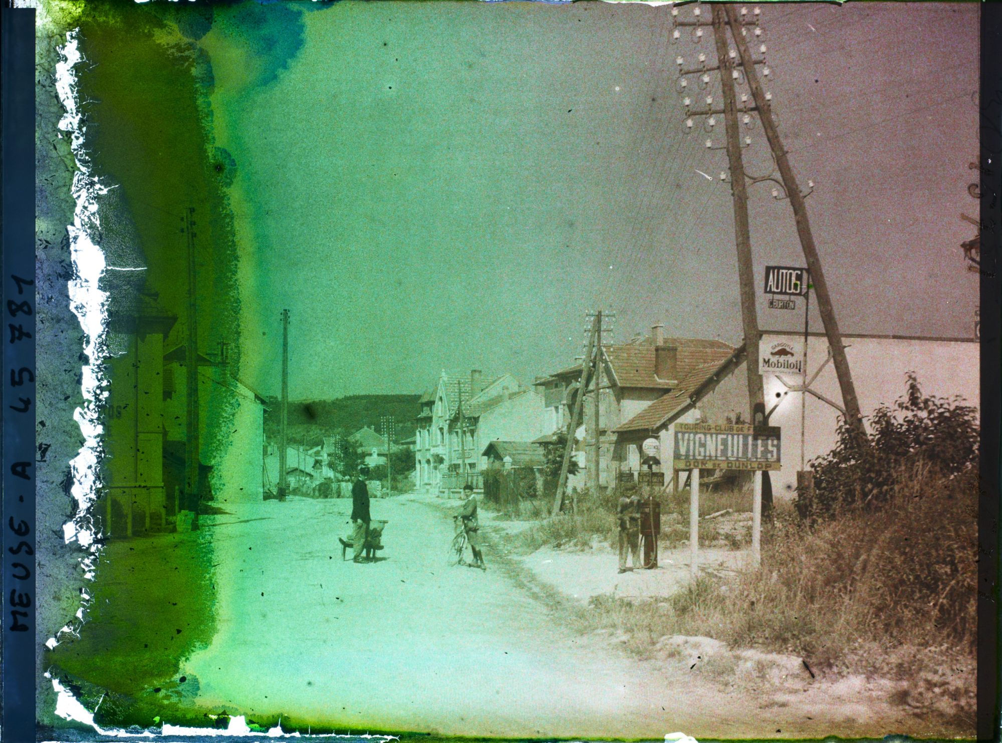 Image représentant France, Vigneulles, Entrée du Village