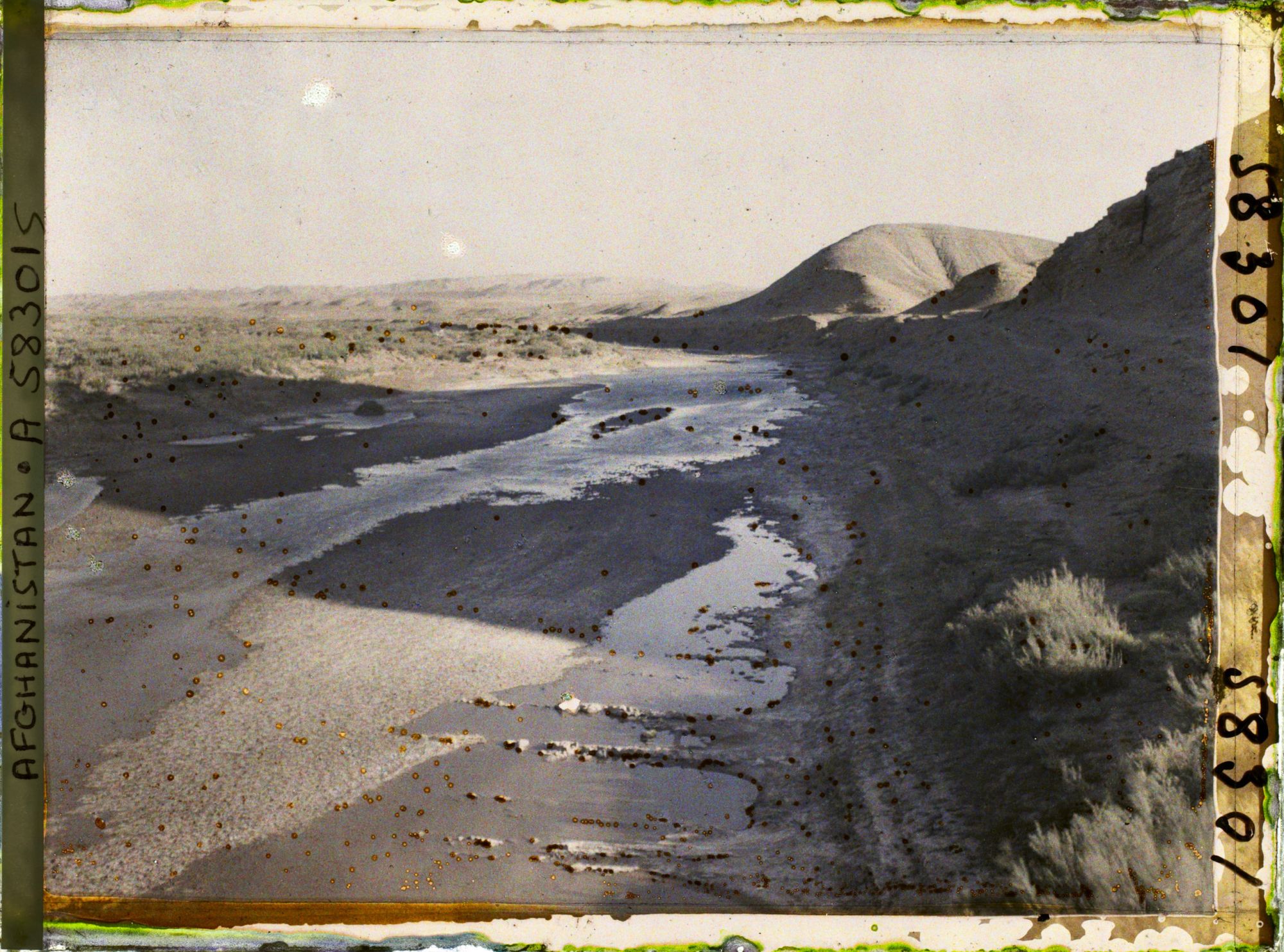Image représentant Vue sur le fleuve Hari Rud