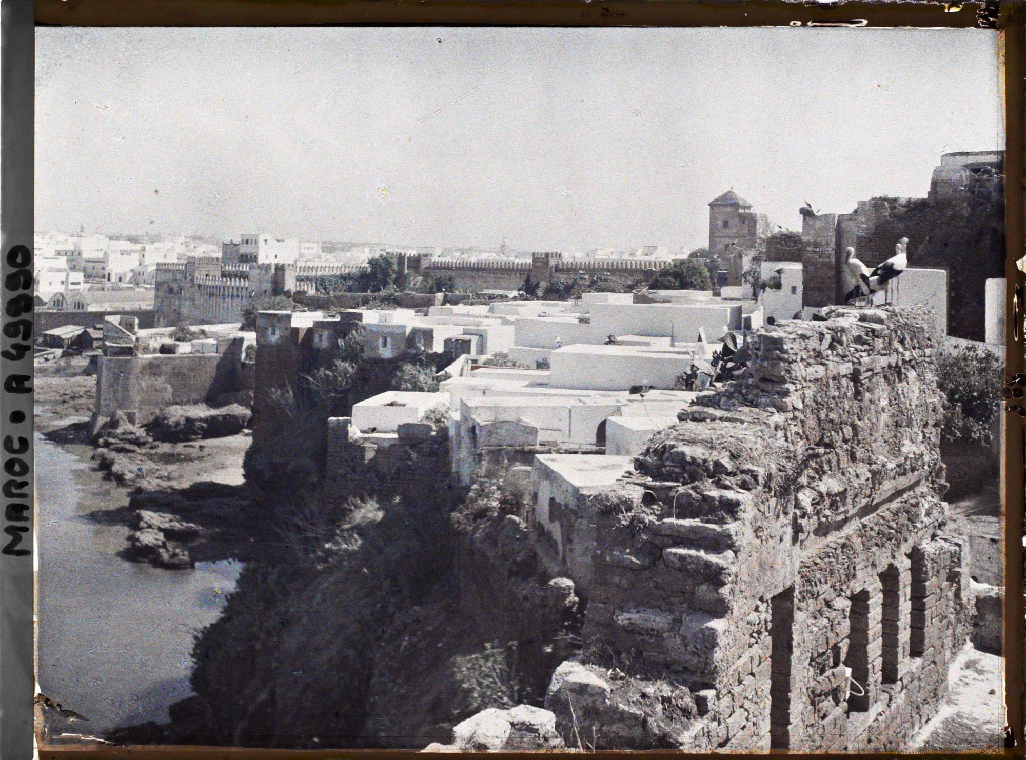 Image représentant Vue prise vers la médersa des Oudaïa