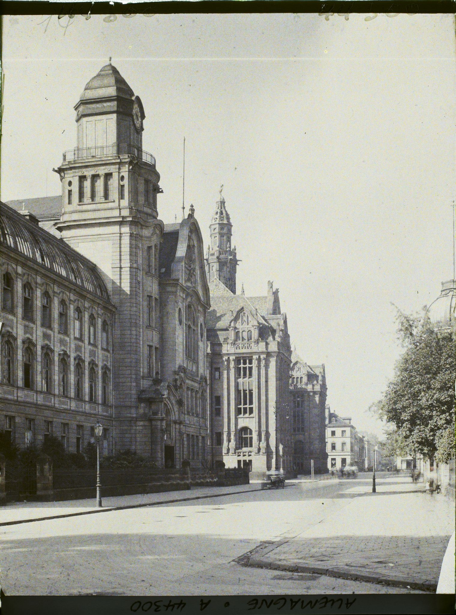 Image représentant Allemagne, Düsseldorf, Vue sur le Stalhof