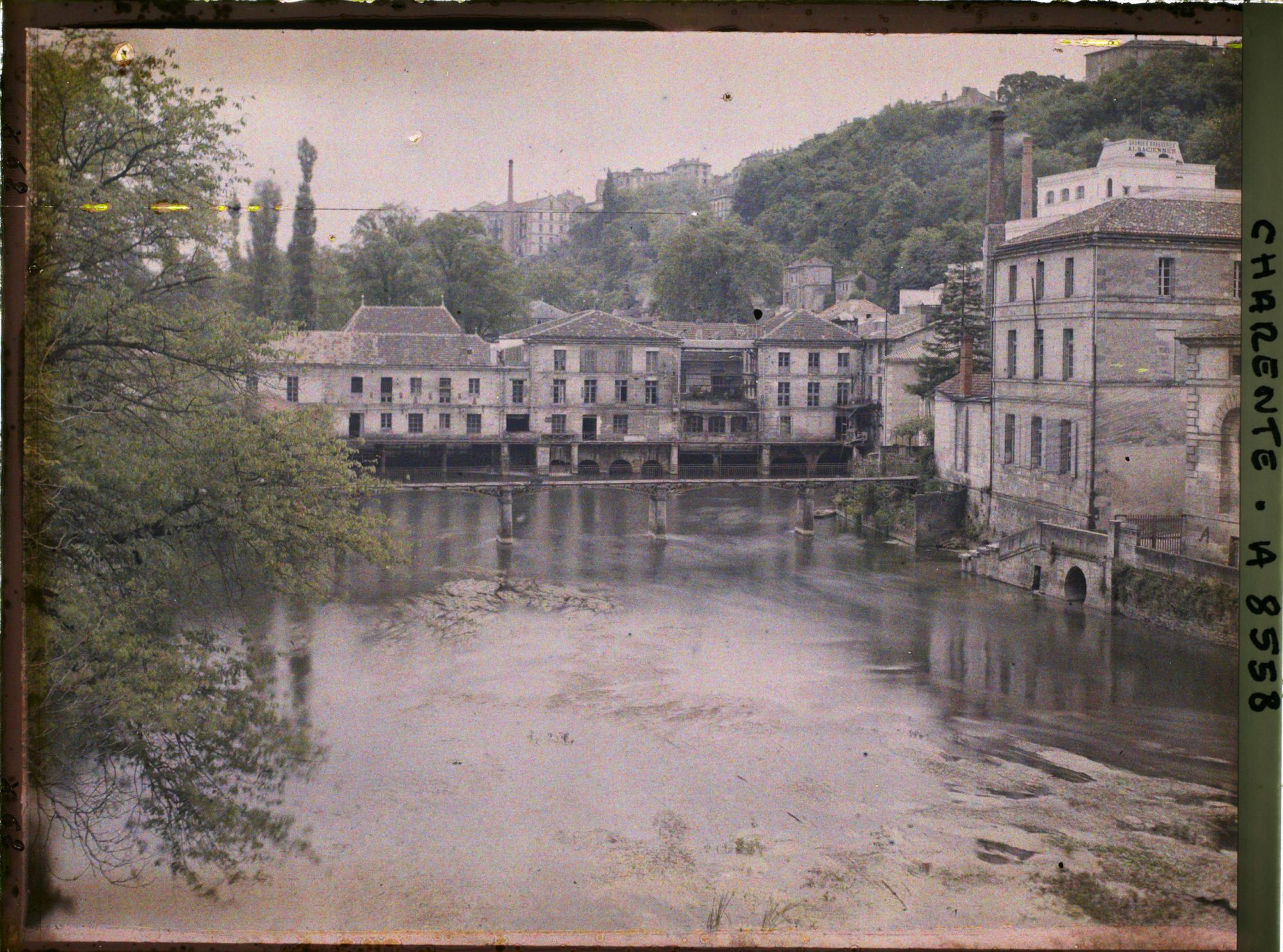 Image représentant Papeteries (J. Bardon) sur la Charente
