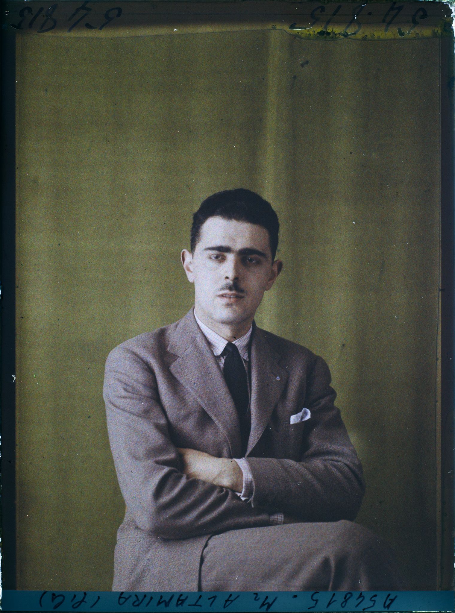 Image représentant Monsieur Rafael Altamira fils