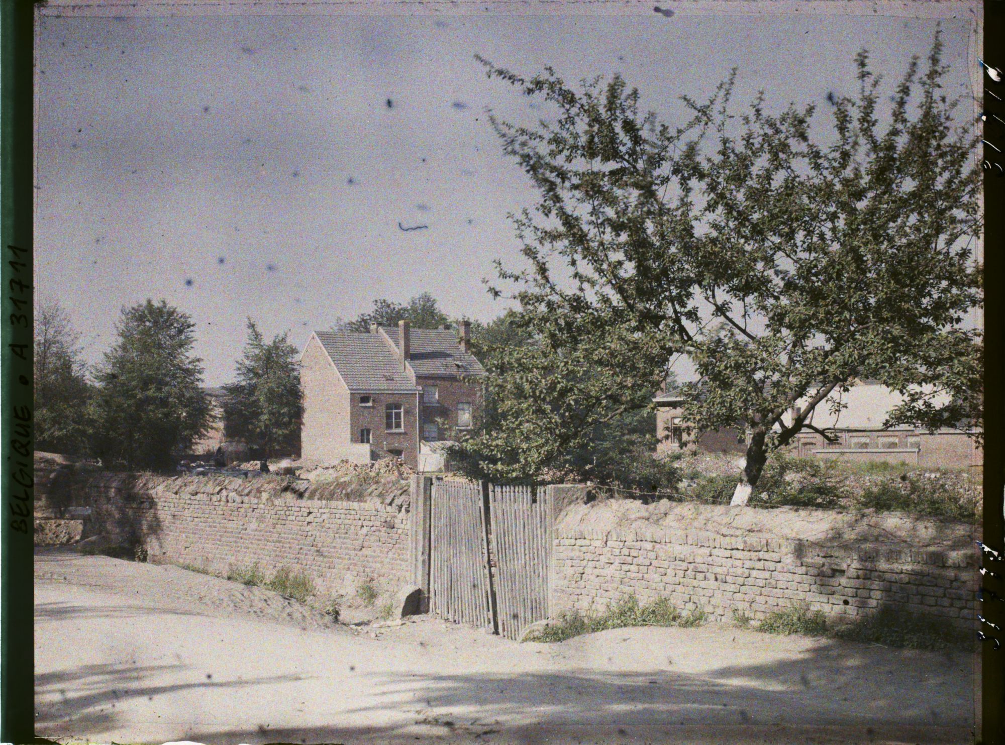 Image représentant Belgique, Visé, Paysage et reconstructions