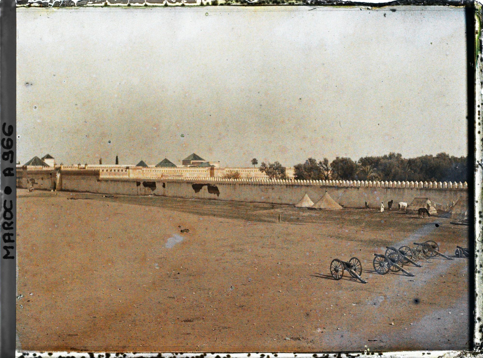 Image représentant Les remparts du Dar el Maghzen