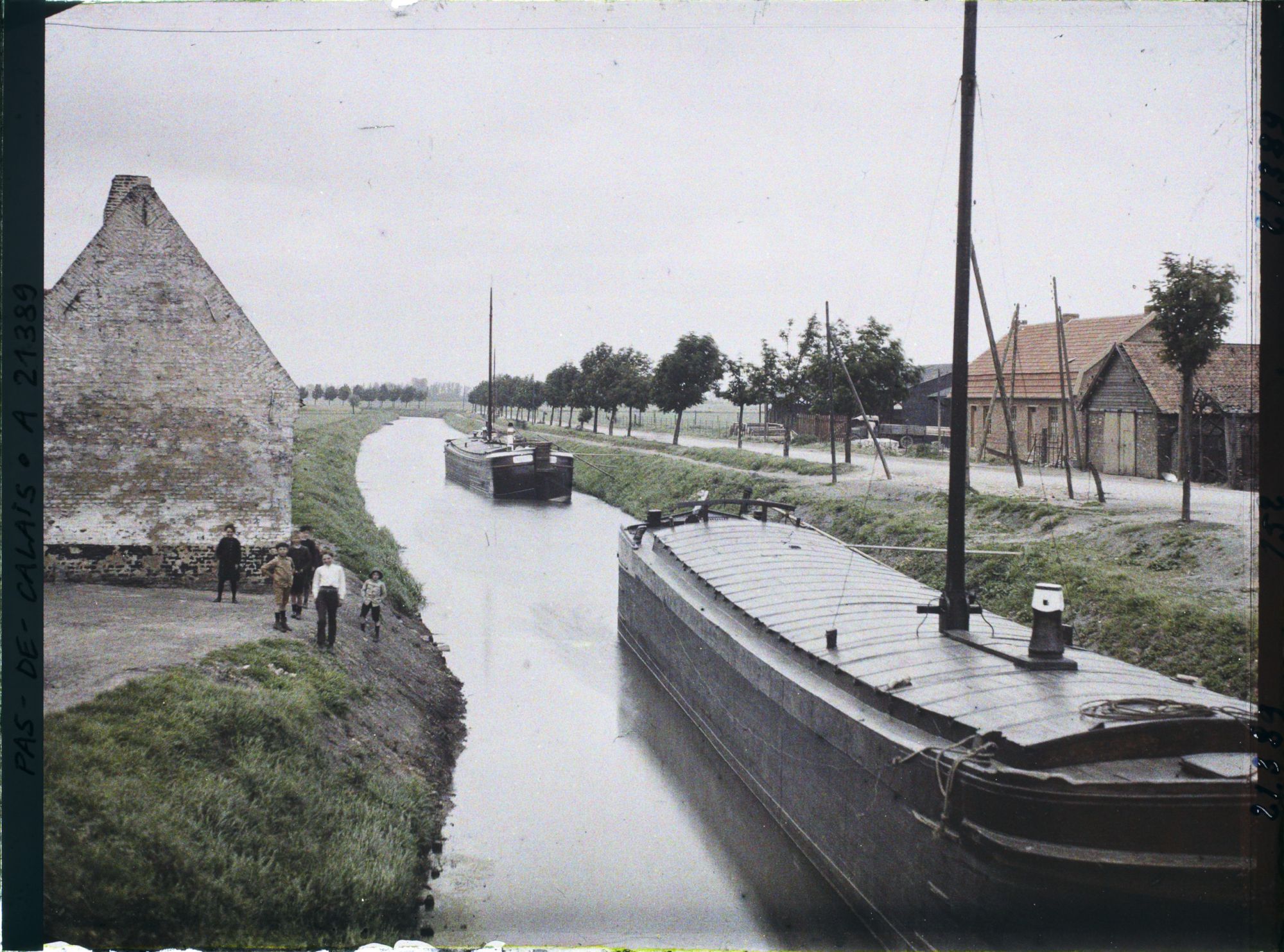 Image représentant France, Béthune, Canal de la Lawe