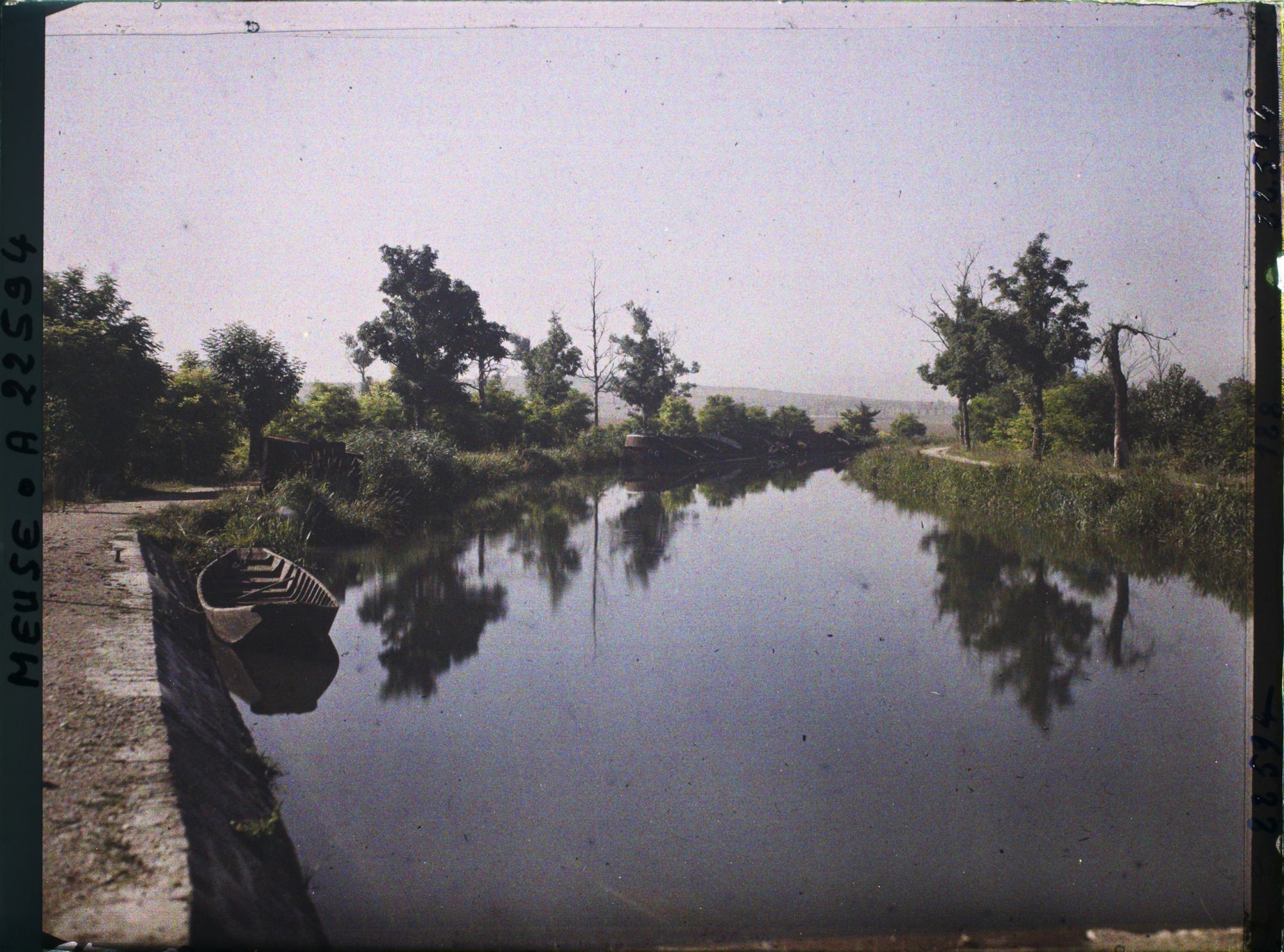 Image représentant France, Charny, Canal de l'Est et l'Ecluse de Charny