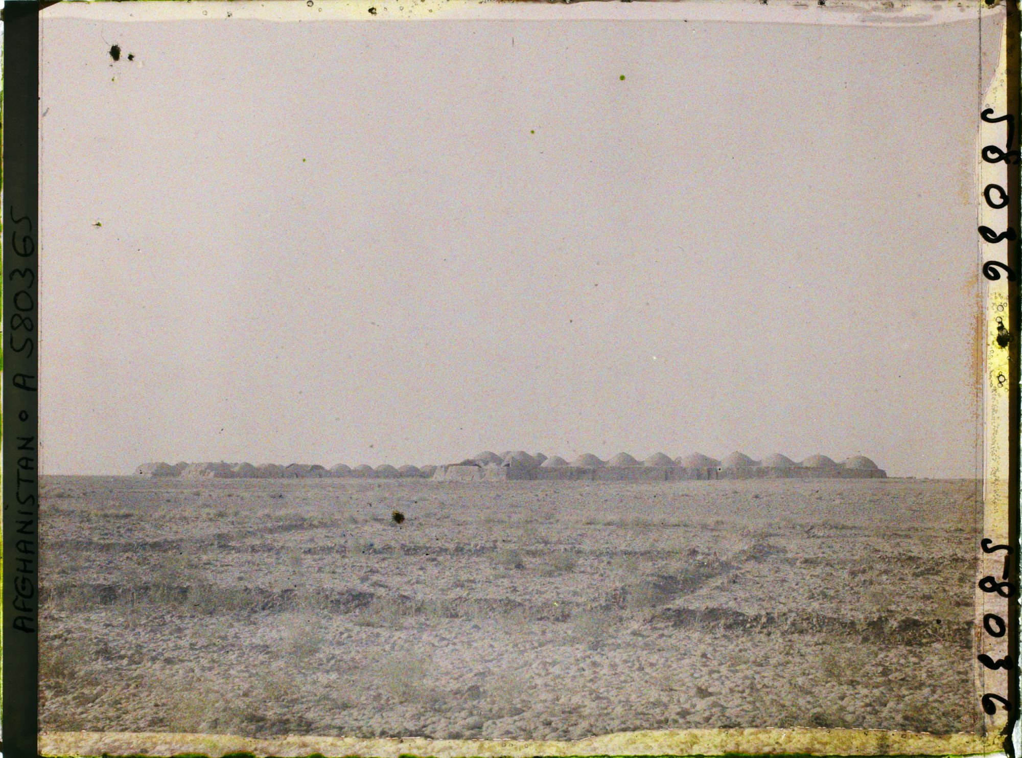 Image représentant Vers le village abandonné